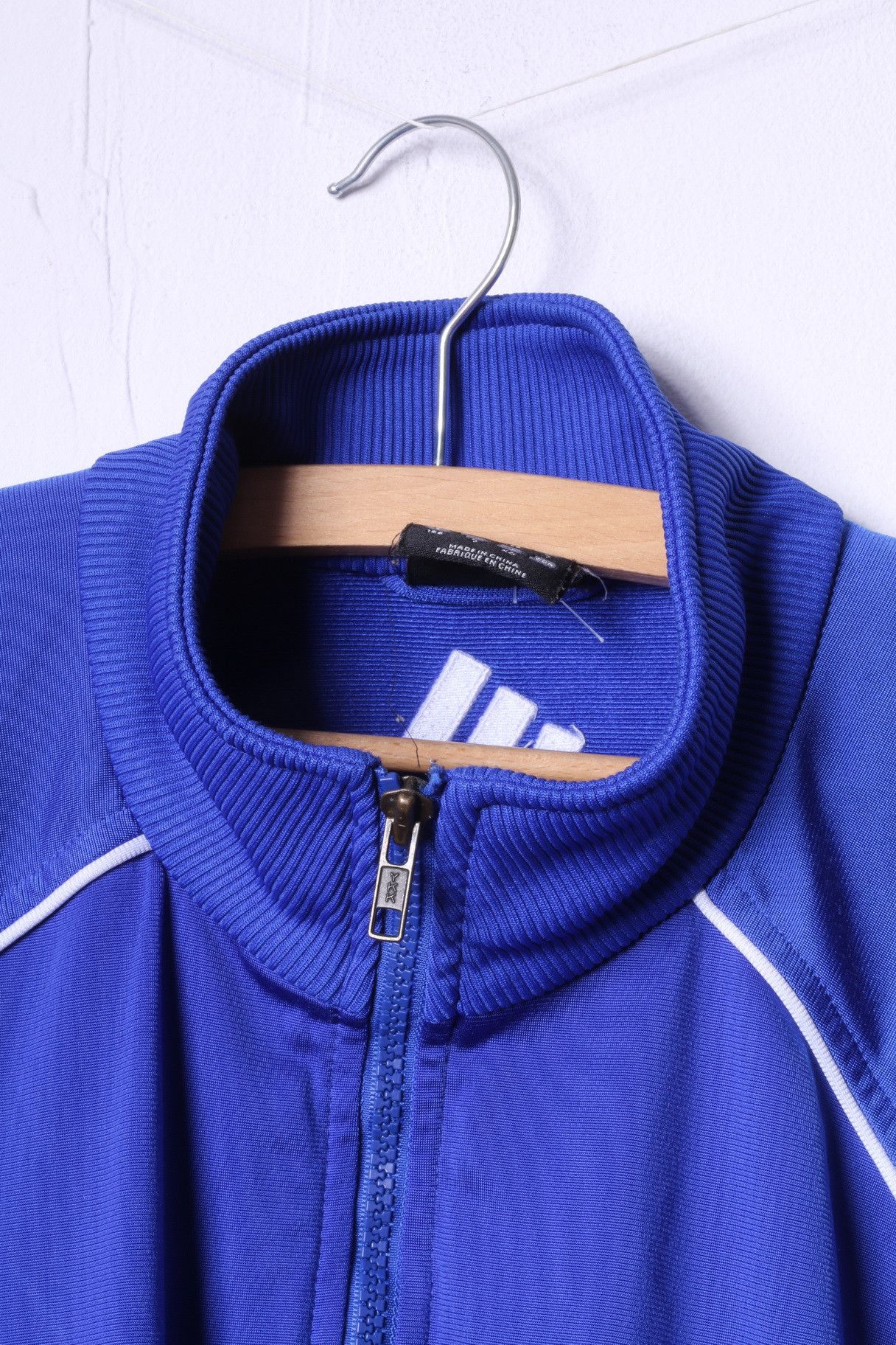 Adidas Adidas Men 42/44 XL Sweatshirt Blue Shiny Vintage 7539 Size US XL / EU 56 / 4 - 3 Thumbnail