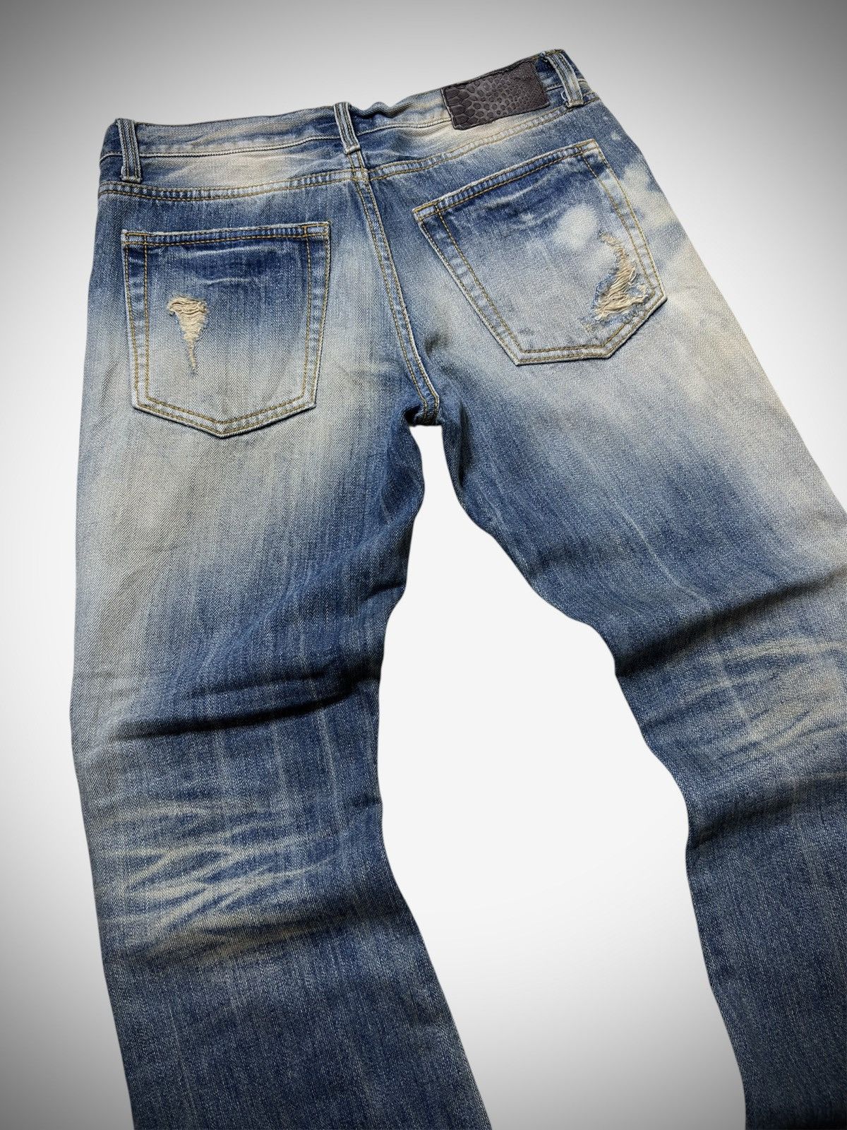 GOA 2000’s GOA - Mud Washed Distressed Flared Jeans Size US 31 - 9 Thumbnail