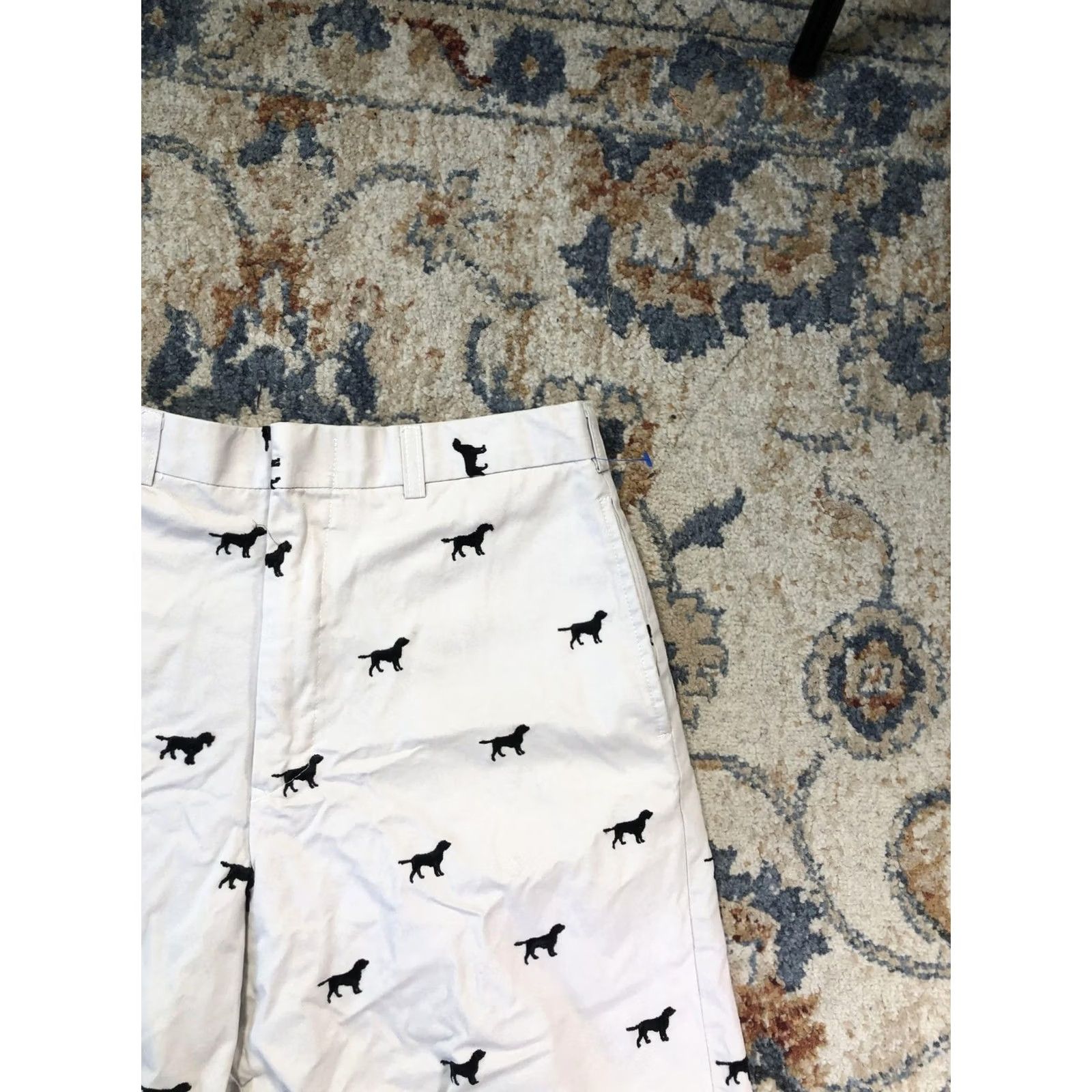 Vintage Murray's Toggery Shop Shorts Mens 34 Beige Dog Embroidered Chino 9 Inseam Size US 34 / EU 50 - 3 Thumbnail