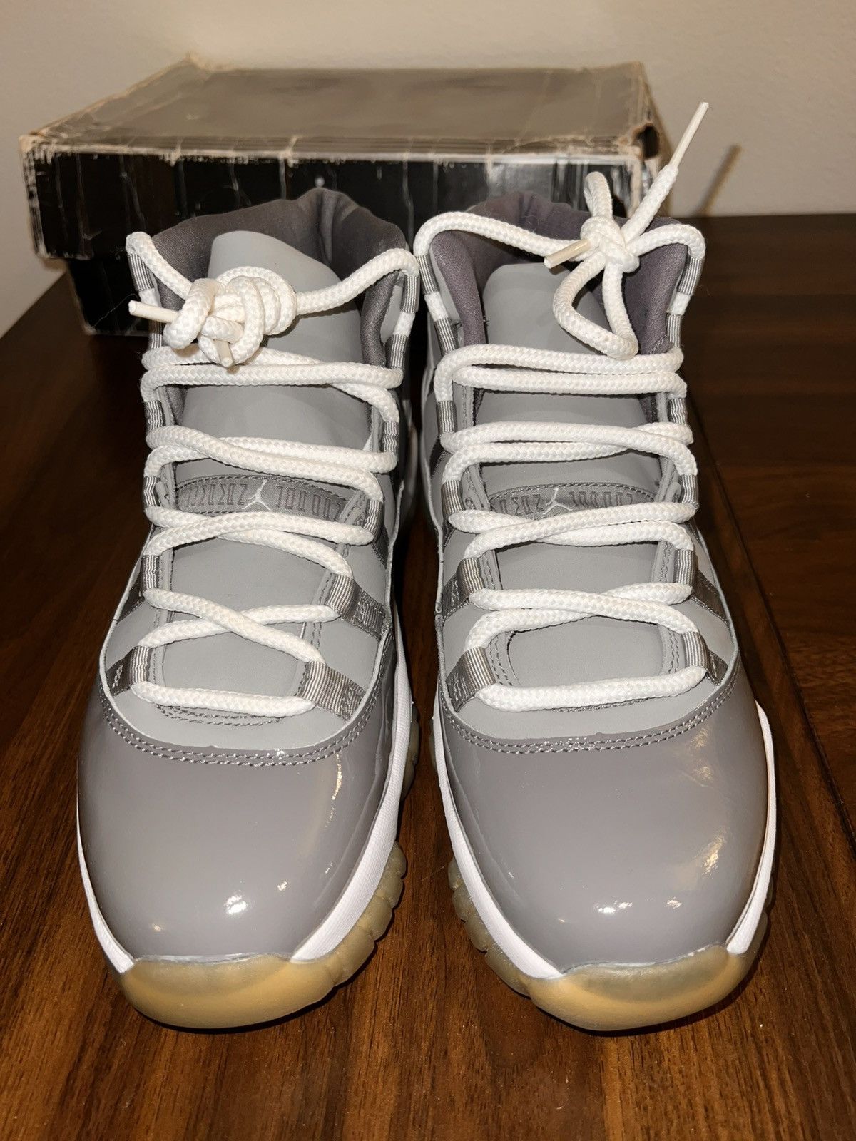Jordan Brand Air Jordan Retro 11 Cool Grey 2001 Size US 9.5 / EU 42-43 - 6 Thumbnail
