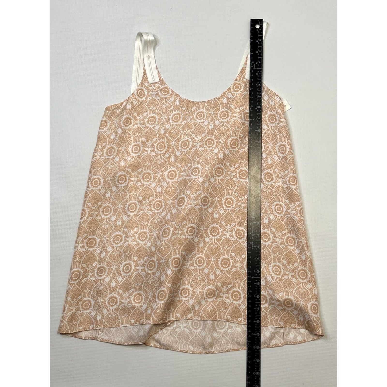 Helmut Lang Helmut Lang Peach Silk Ornamental Floral Tank Ladies Womens M Casual Size M / US 6-8 / IT 42-44 - 4 Thumbnail