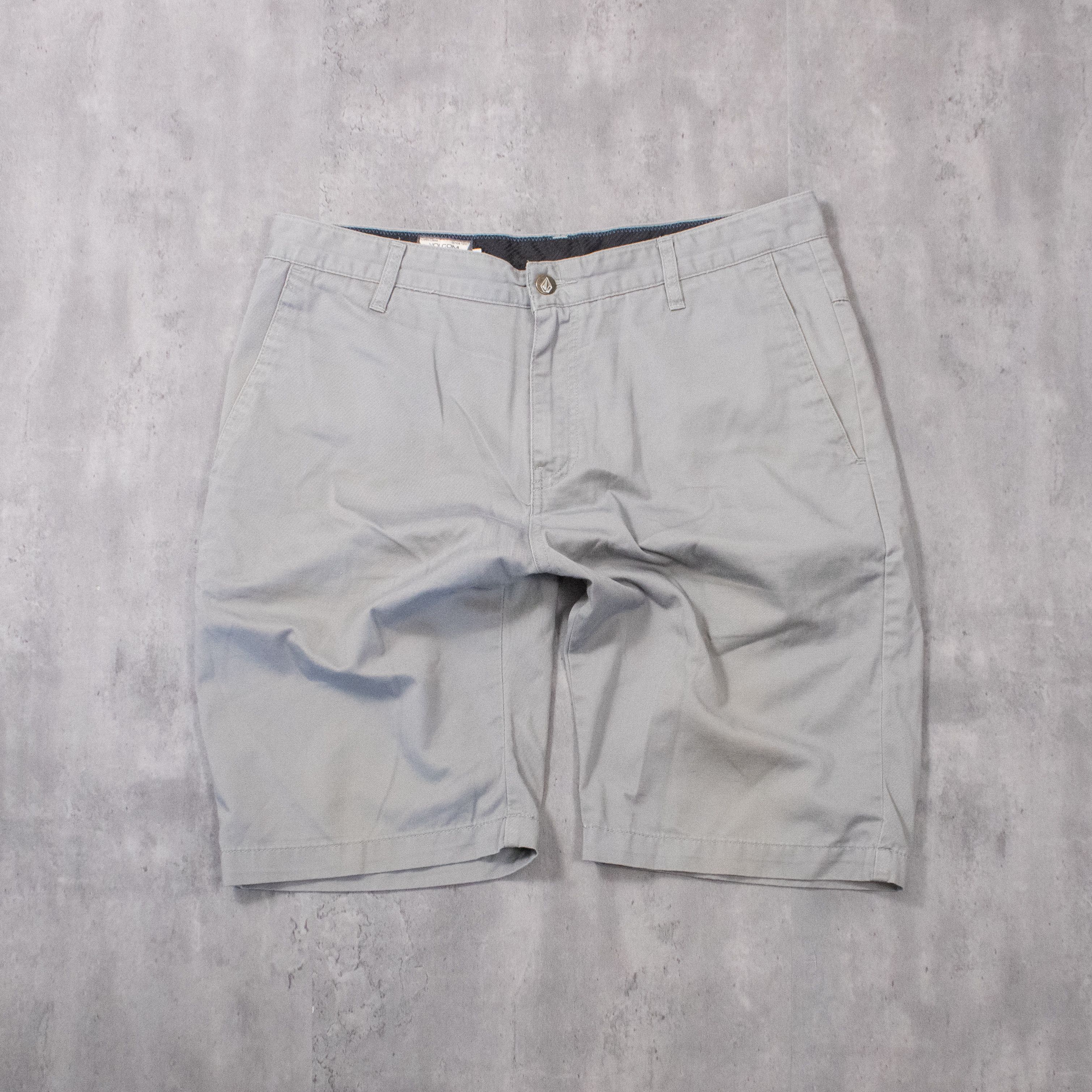 Volcom Y2K 2000's Volcom Baggy Relax Fit Grey Cotton Shorts Size US 36 / EU 52 - 3 Thumbnail