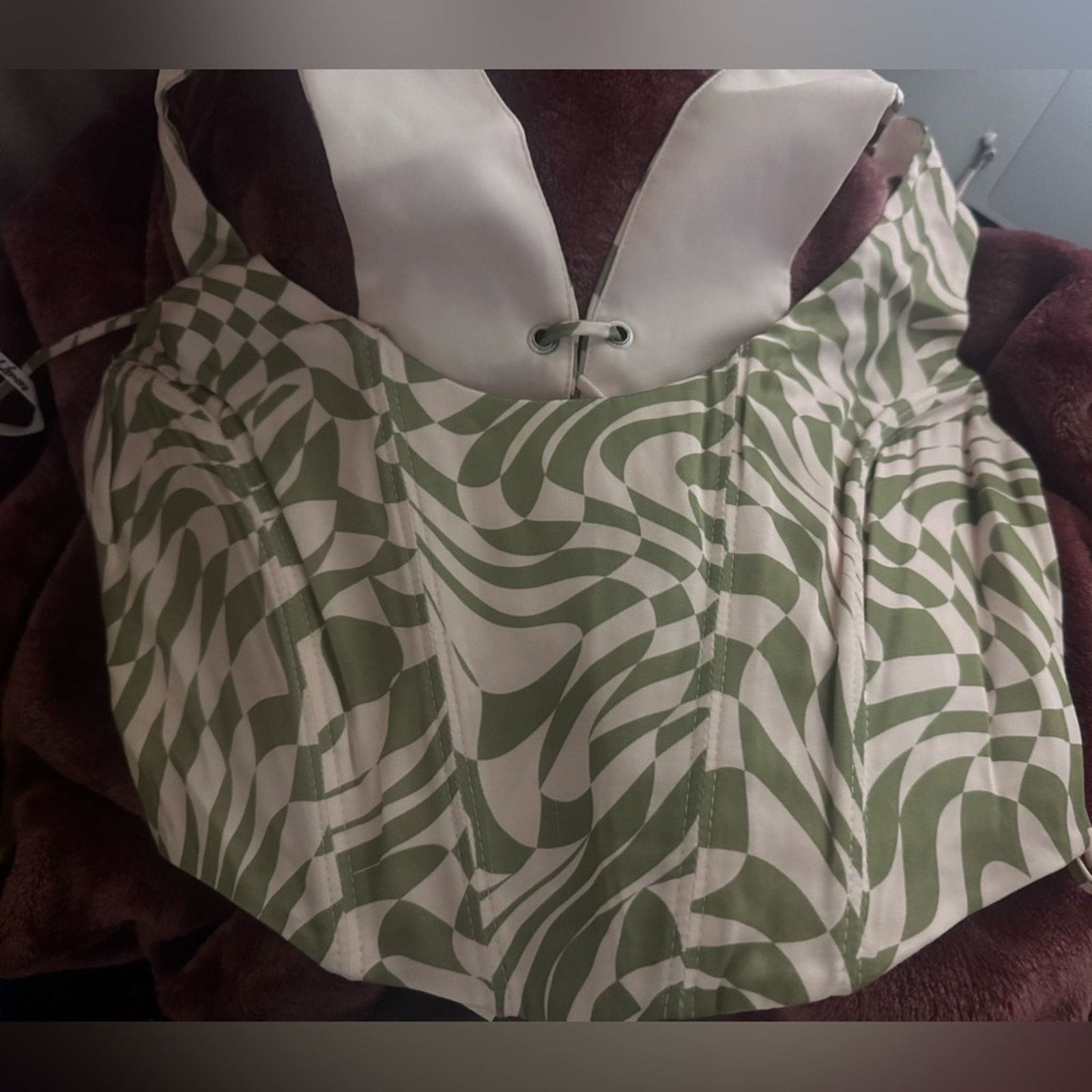 For Love & Lemons NWT For Love & Lemons $121.50 GreenCream Pattern Crop Size M Size M / US 6-8 / IT 42-44 - 5 Thumbnail