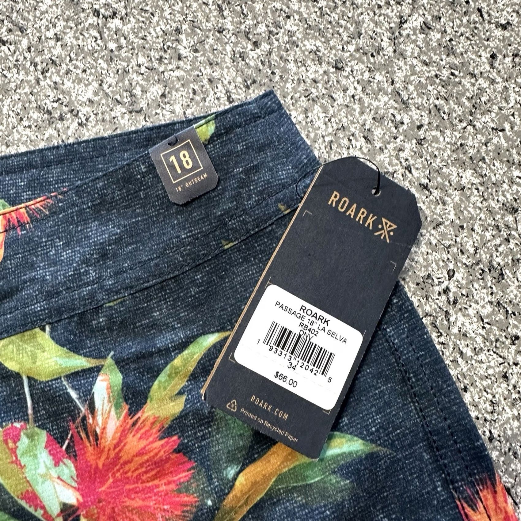 Roark Roark Boardshorts Mens 34 18” Floral Blue Polyester Spandex Hemp Board Shorts Trunks Passage La Selva Size US 34 / EU 50 - 2 Thumbnail