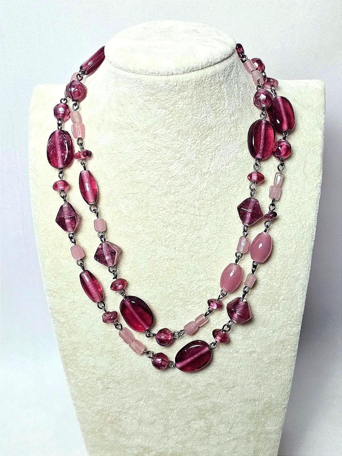 The Unbranded Brand Double Strand Glass Bead Necklace Choker in Multi Pink Hues Size ONE SIZE - 1 Thumbnail