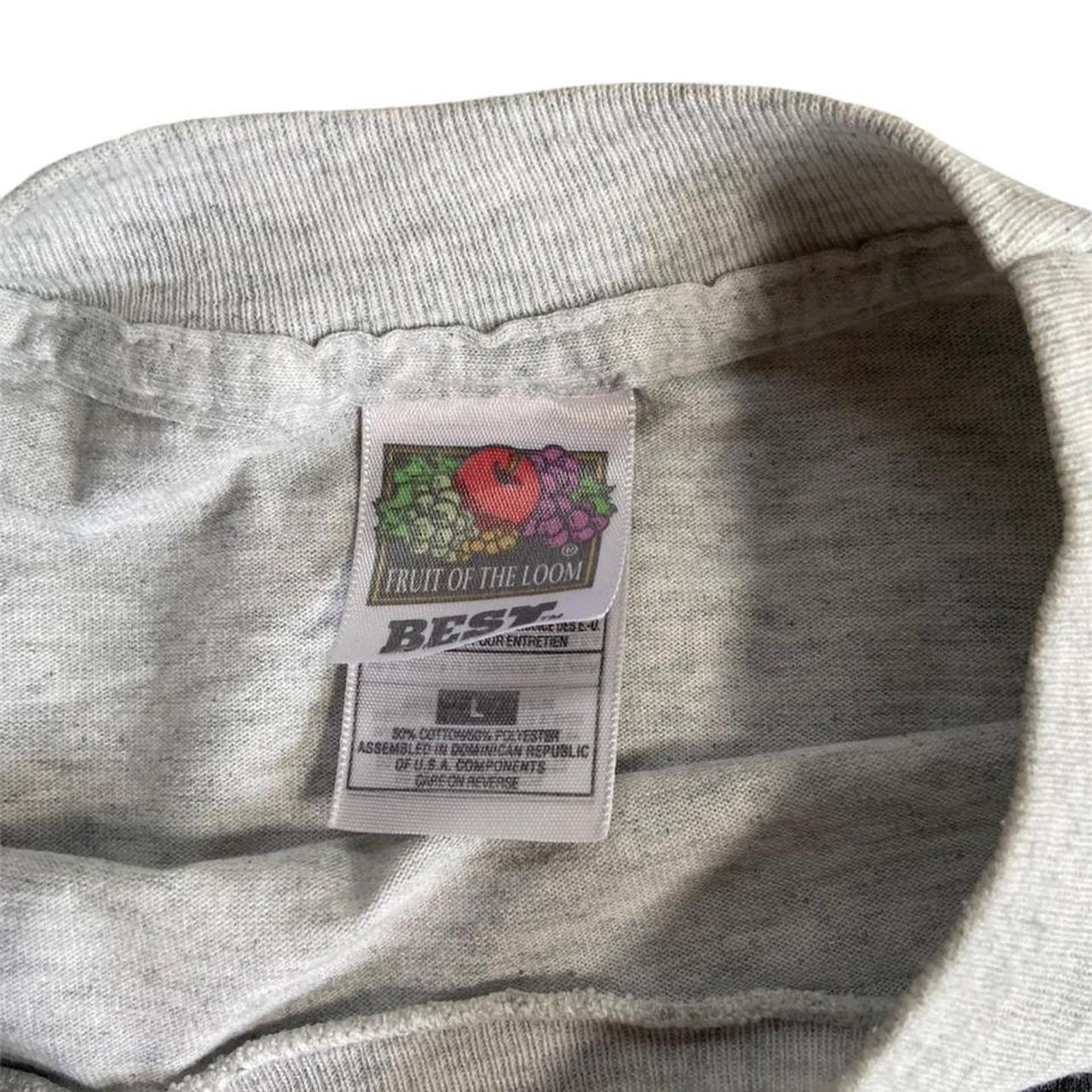 Fruit Of The Loom 90s 1997 annual blackout chadwick Size US L / EU 52-54 / 3 - 3 Thumbnail