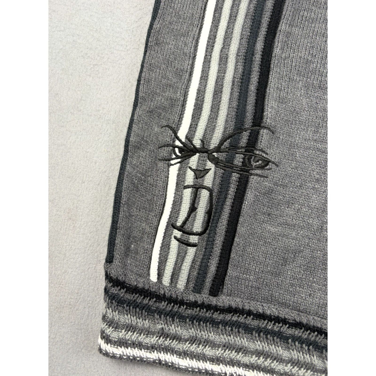 Ecko Unltd. VINTAGE Ecko Unltd Sweater Mens XL Gray Rhino Embroidered Knit Crew Neck Pullover Hip Hop Y2k Size US XL / EU 56 / 4 - 7 Thumbnail