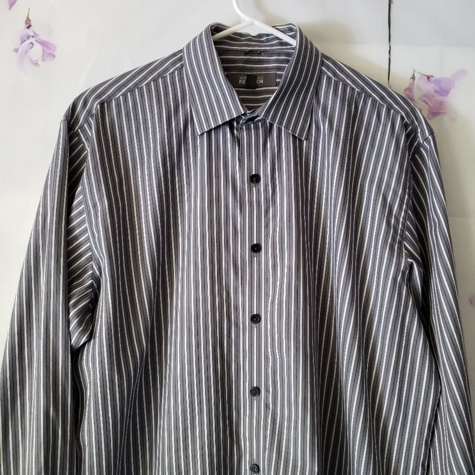 Kenneth Cole Kenneth Cole Reaction Grey Striped Button Dress Shirt L Size US L / EU 52-54 / 3 - 7 Thumbnail