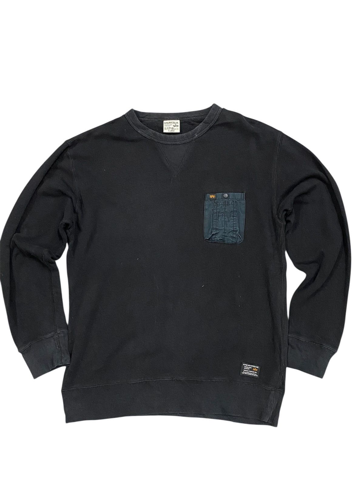 Alpha Industries Vintage Alpha Industries Black Sweatshirt Size US XL / EU 56 / 4 - 1 Thumbnail
