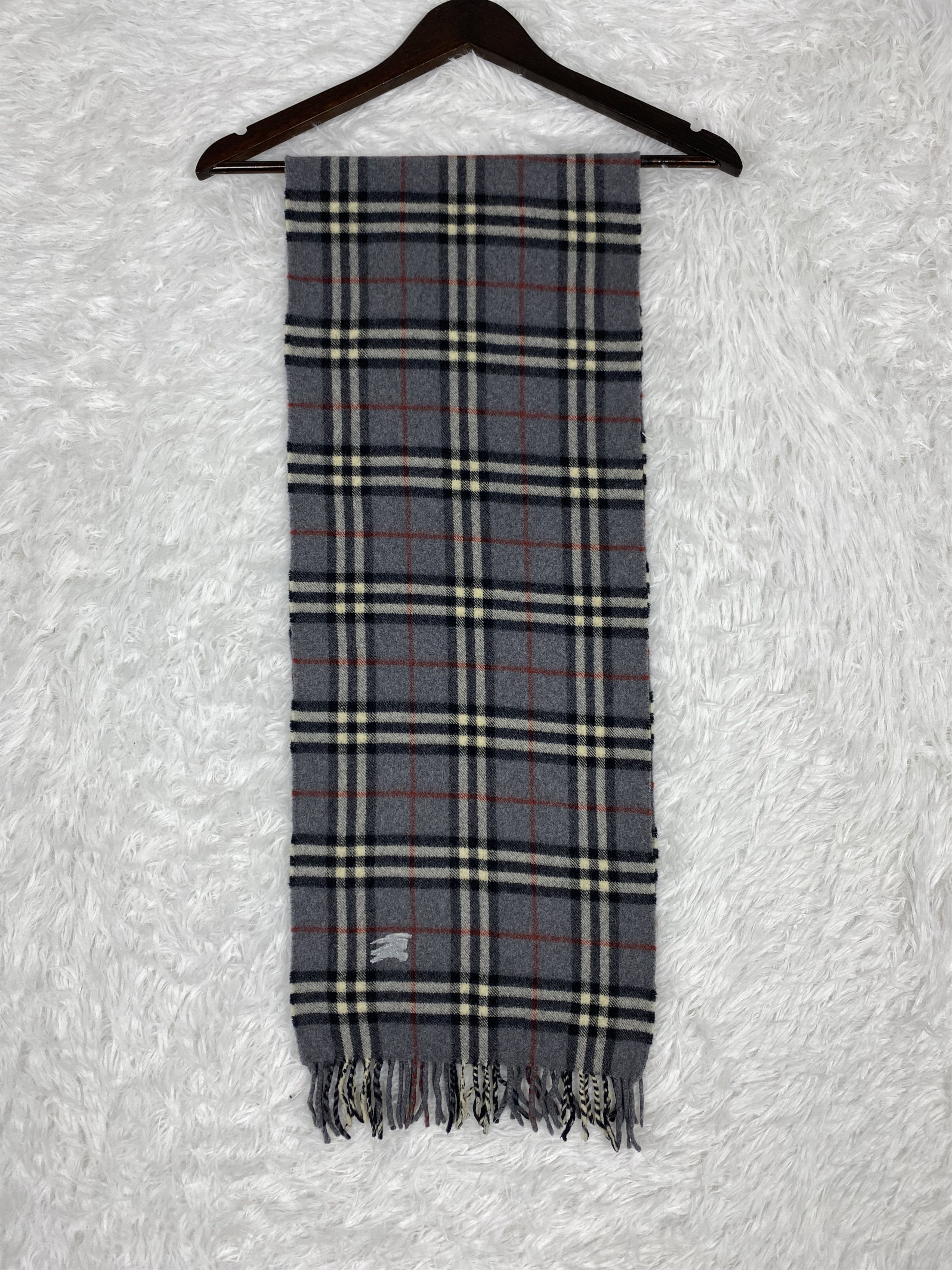 Burberry Vintage Burberry Scarf / Muffler Neckwear PM0149 Size ONE SIZE - 7 Thumbnail