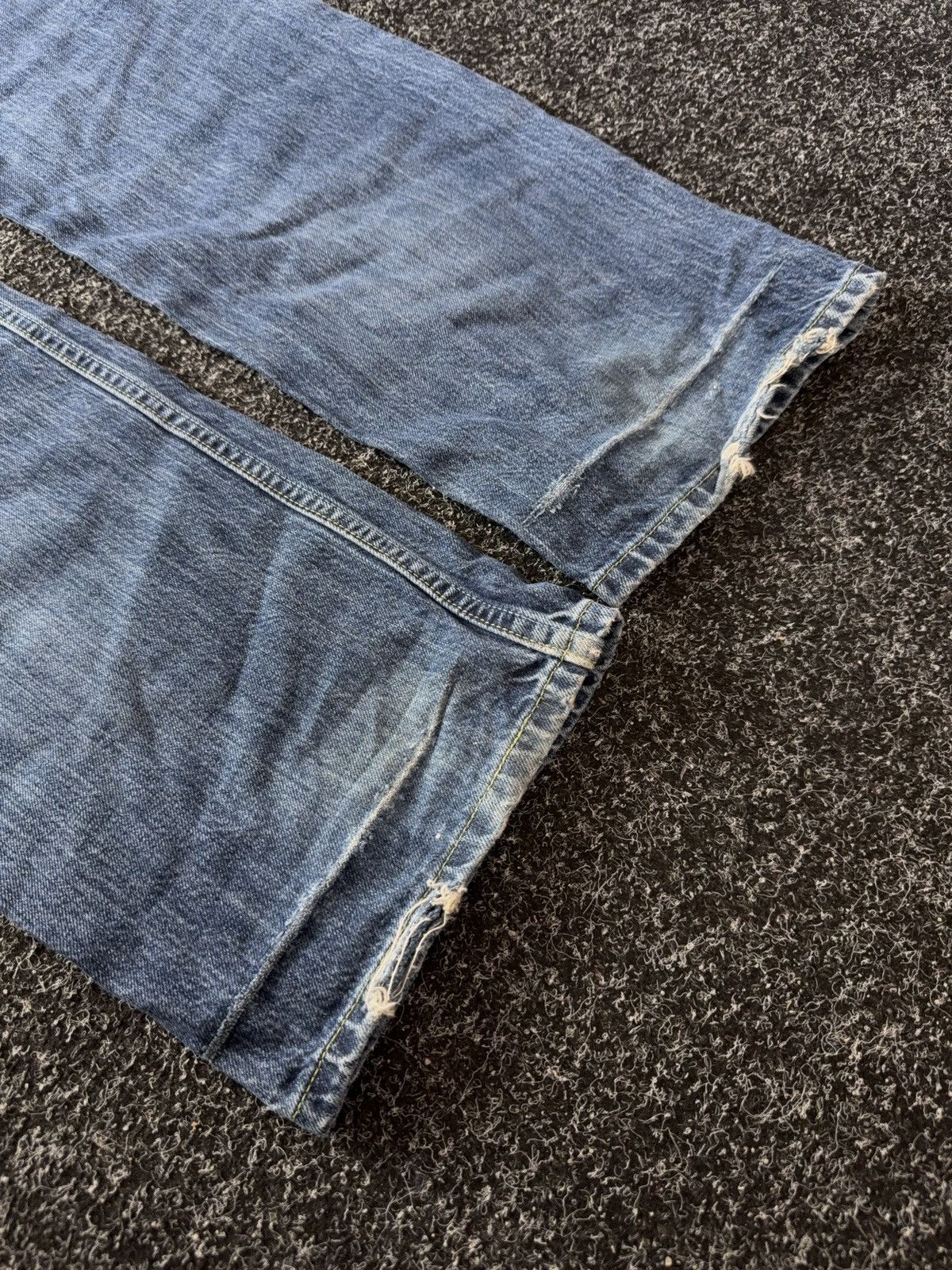 Levi's 00s Y2K Levis 501 Distressed Denim Jeans Vintage Wash Grunge Size US 34 / EU 50 - 12 Thumbnail