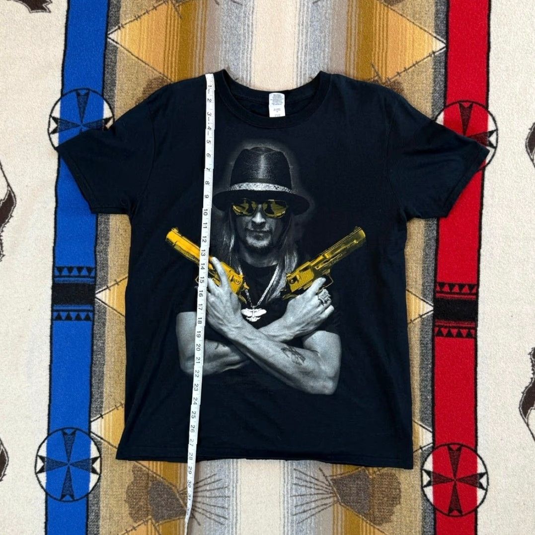 Gildan VINTAGE Kid Rock Tour 2013 Black T Shirt L Mens Crew Neck Graphic Tee MF Like Me You Never Met Size US L / EU 52-54 / 3 - 7 Thumbnail