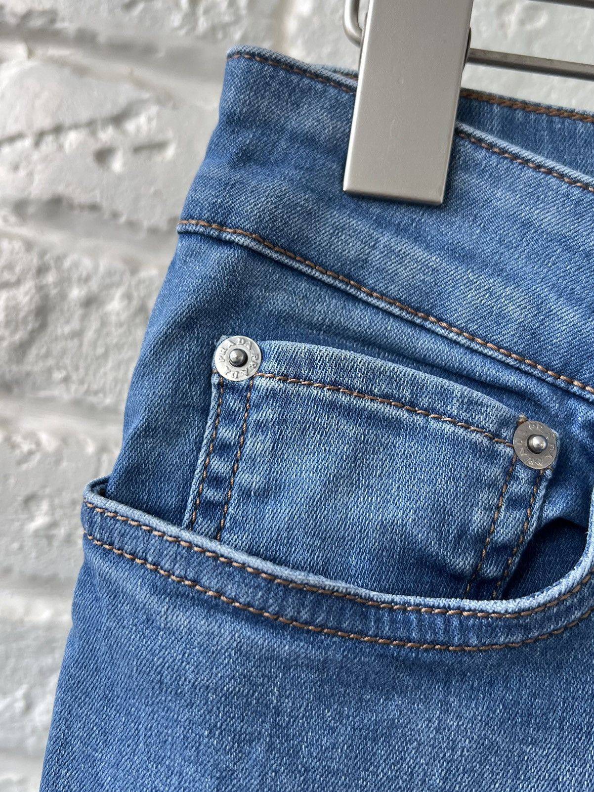 Prada Prada Milano Logo Blue Denim Jeans Size 28" / US 6 / IT 42 - 4 Thumbnail