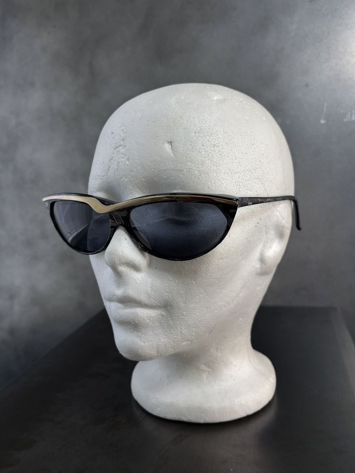 Alain Mikli × Vintage 1980s Alain Mikli Sunglasses Vintage Asymmetrical Marble 098 Size ONE SIZE - 4 Thumbnail
