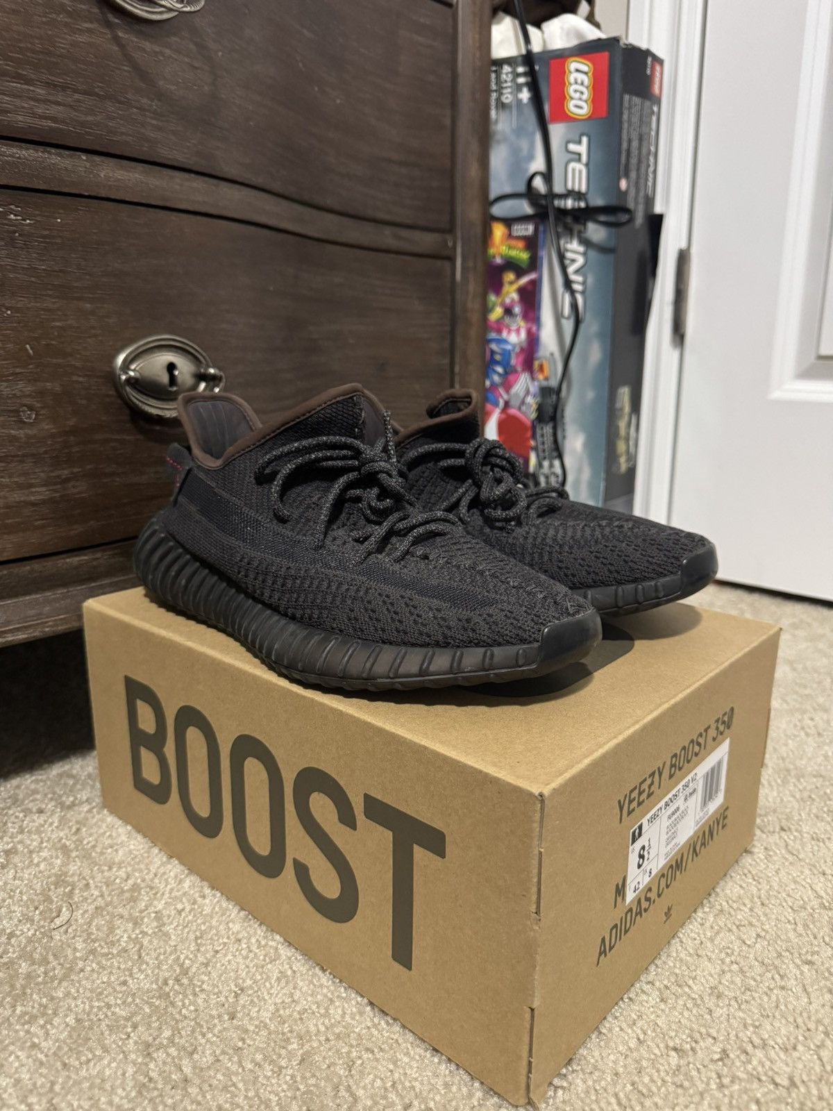 Adidas Yeezy 350 V2 Black (non reflective) Size US 8.5 / EU 41-42 - 8 Thumbnail