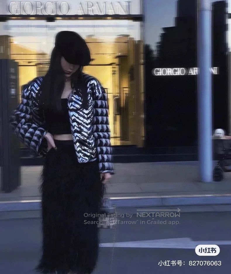 Chanel Chanel Black and white sequin silhouette jacket Size XS / US 0-2 / IT 36-38 - 9 Thumbnail