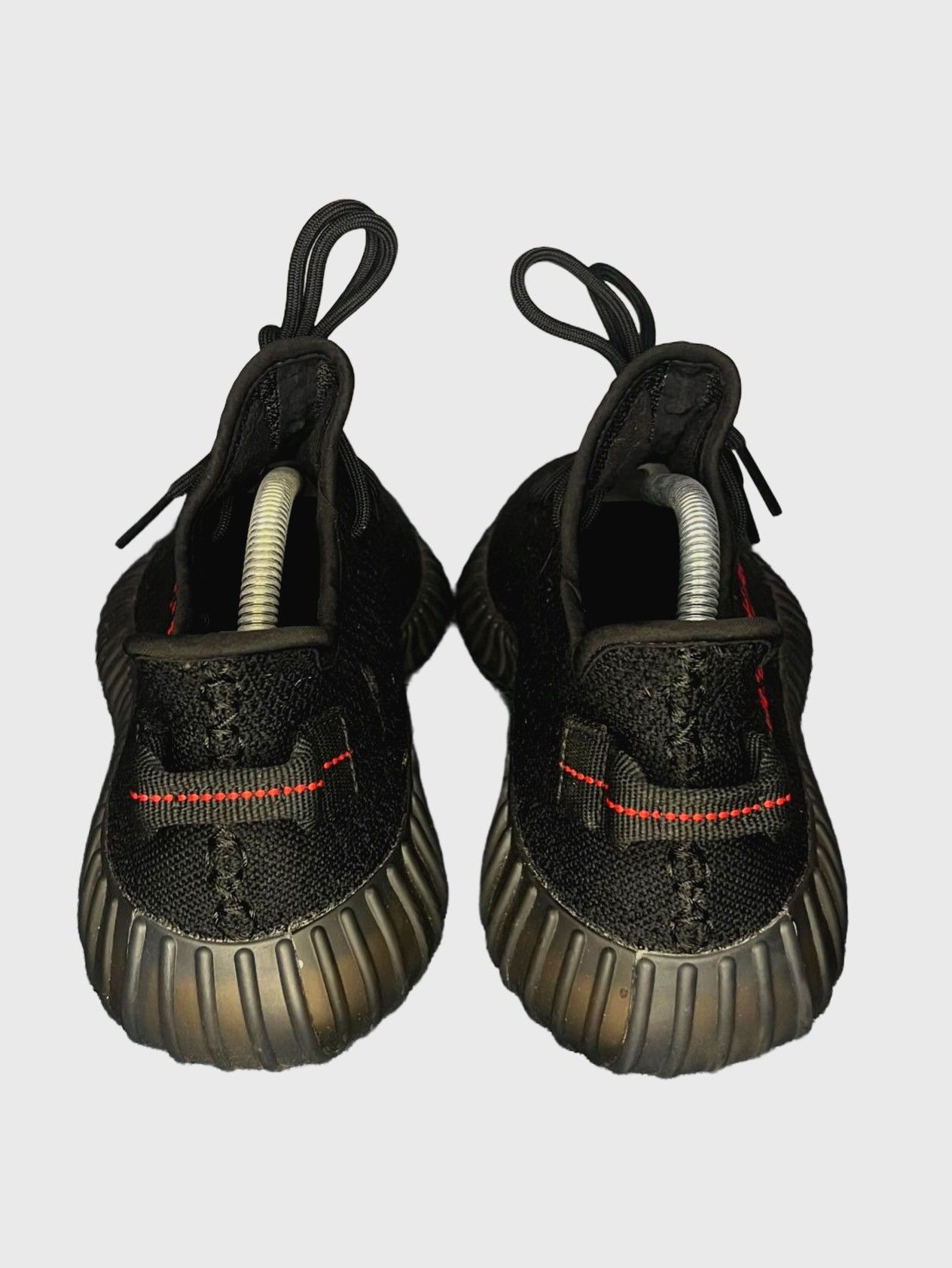 Kanye West × Yeezy Adidas Yeezy Boost V2 Bred Size US 8 / EU 41 - 6 Thumbnail