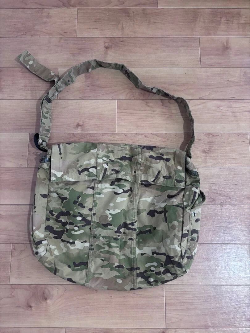 Sophnet. sophnet camo shoulder bag from Japan Size ONE SIZE - 1 Thumbnail