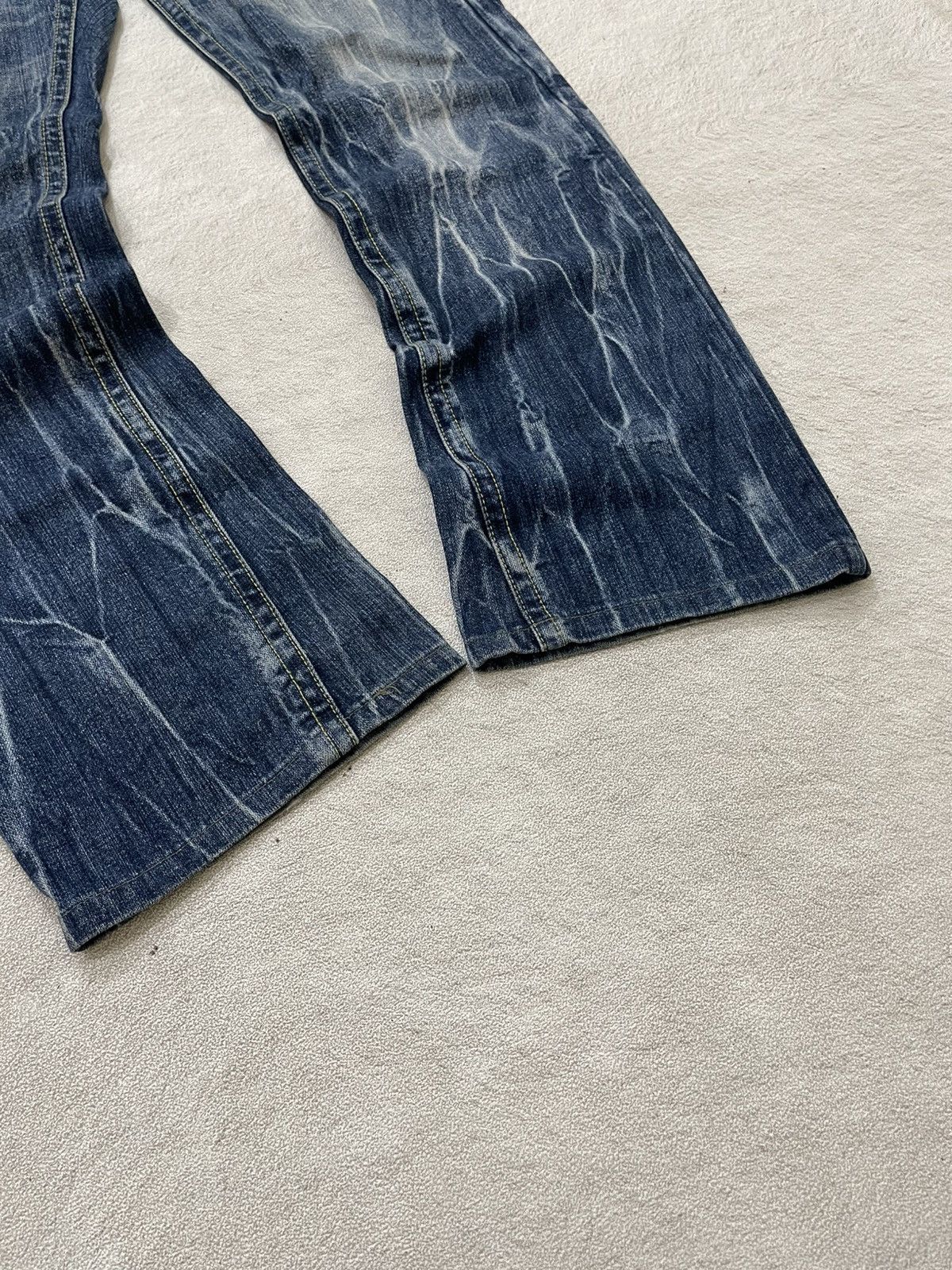 Hysteric Glamour 2000s Hysteric Flare Raw Denim Heavy Fading Embroidered Y2K Size US 36 / EU 52 - 4 Thumbnail
