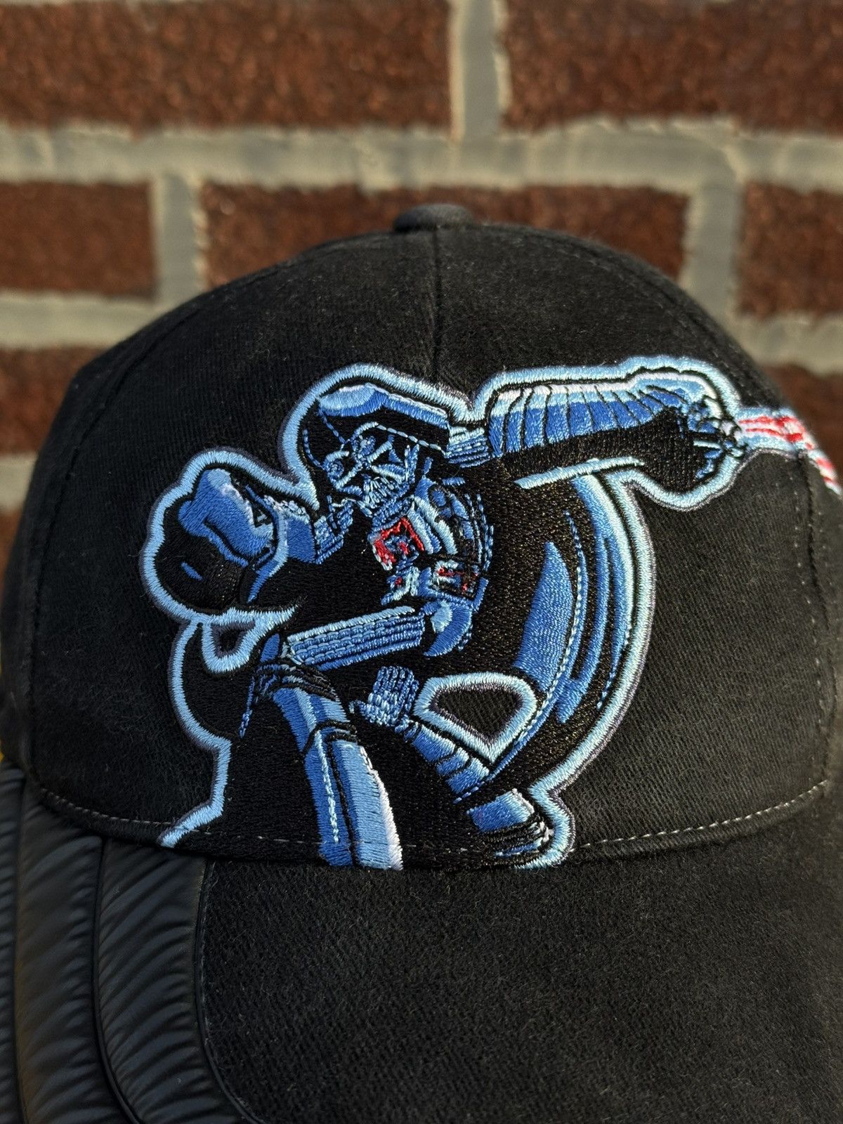 Disney × Star Wars © 2003 Disney X Star Wars “Darth Vader” Cap Size ONE SIZE - 4 Thumbnail