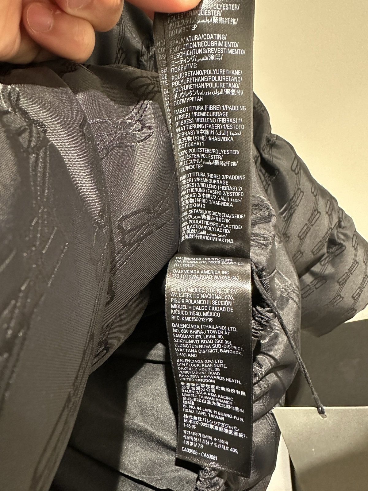 Balenciaga Balenciaga Monogram Puffer Puffer Jacket Size M / US 6-8 / IT 42-44 - 6 Thumbnail