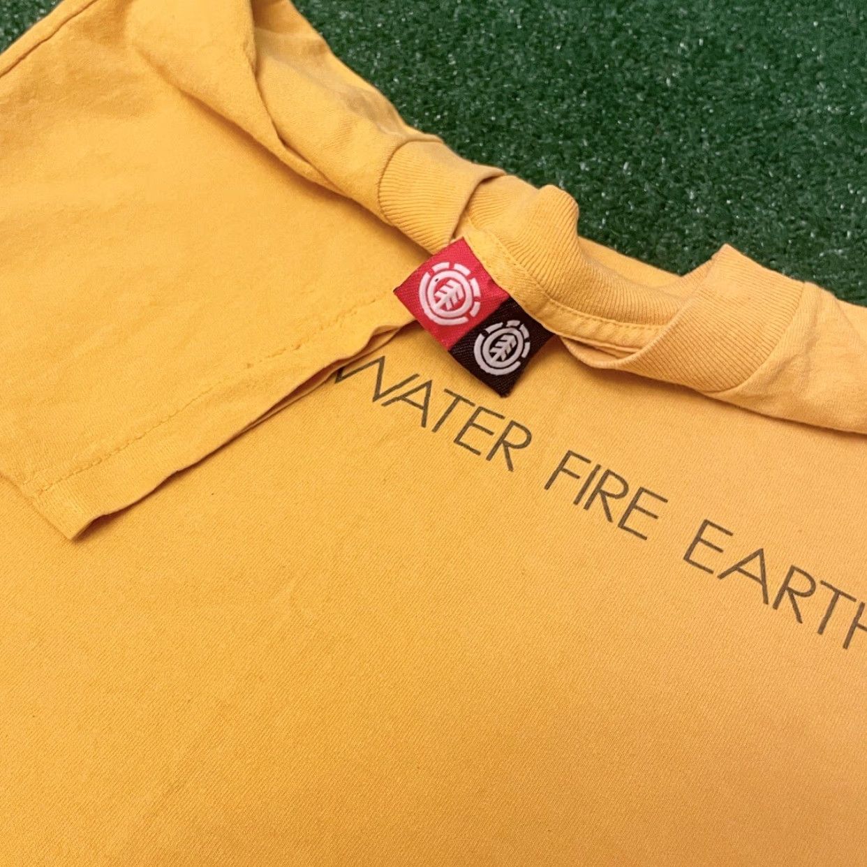 Element VINTAGE Element Skateboards Wind Water Fire Earth VTG 90s Y2K Skate Tee Mens M Yellow Shirt Mens M 90s Vintage Size US M / EU 48-50 / 2 - 3 Thumbnail