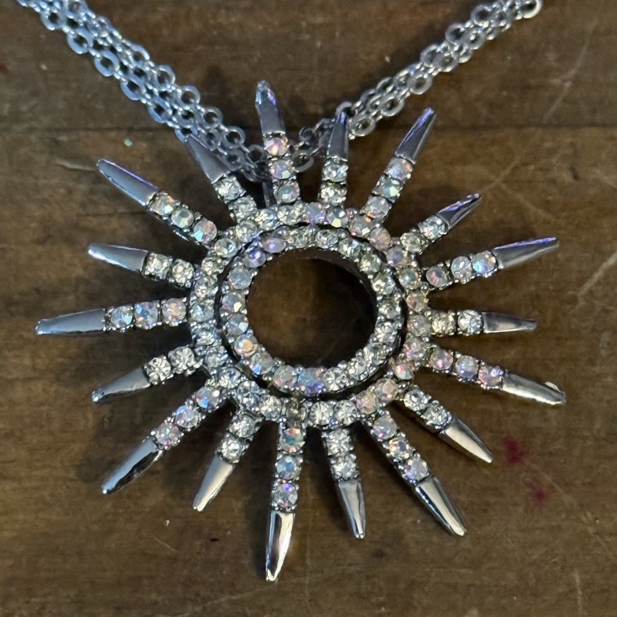 Other Silver tone AB sunburst pendant necklace Size ONE SIZE - 4 Thumbnail