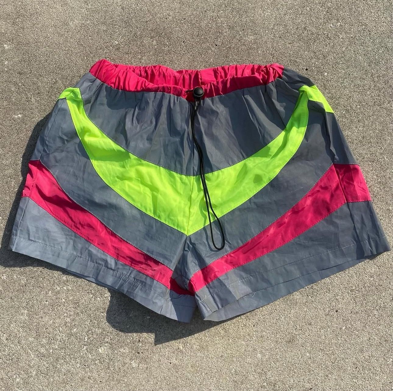 Other Daisy Reflective Sportswear Shorts Size 28" / US 6 / IT 42 - 2 Thumbnail