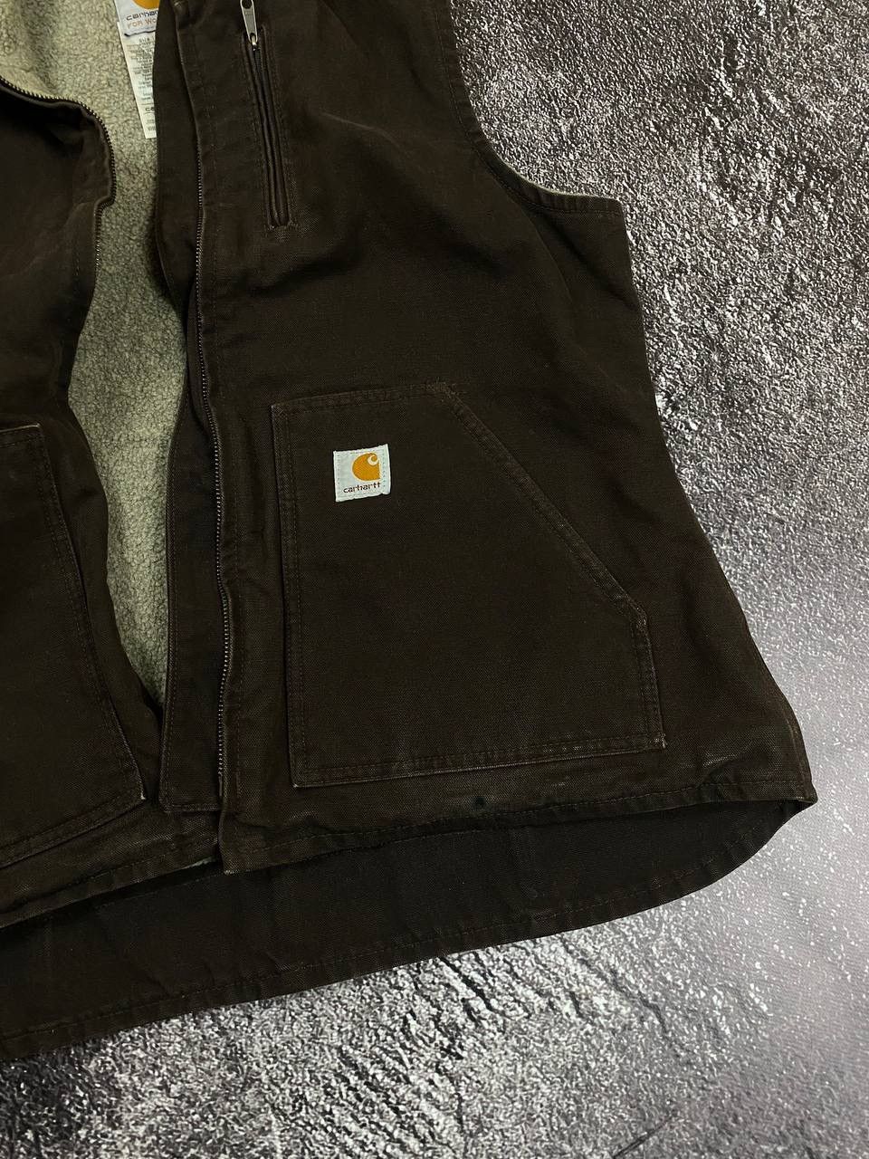 Carhartt × Vintage Vintage Carhartt Sherpa Lined Faded Vest Jacket USA Size L / US 10 / IT 46 - 2 Thumbnail