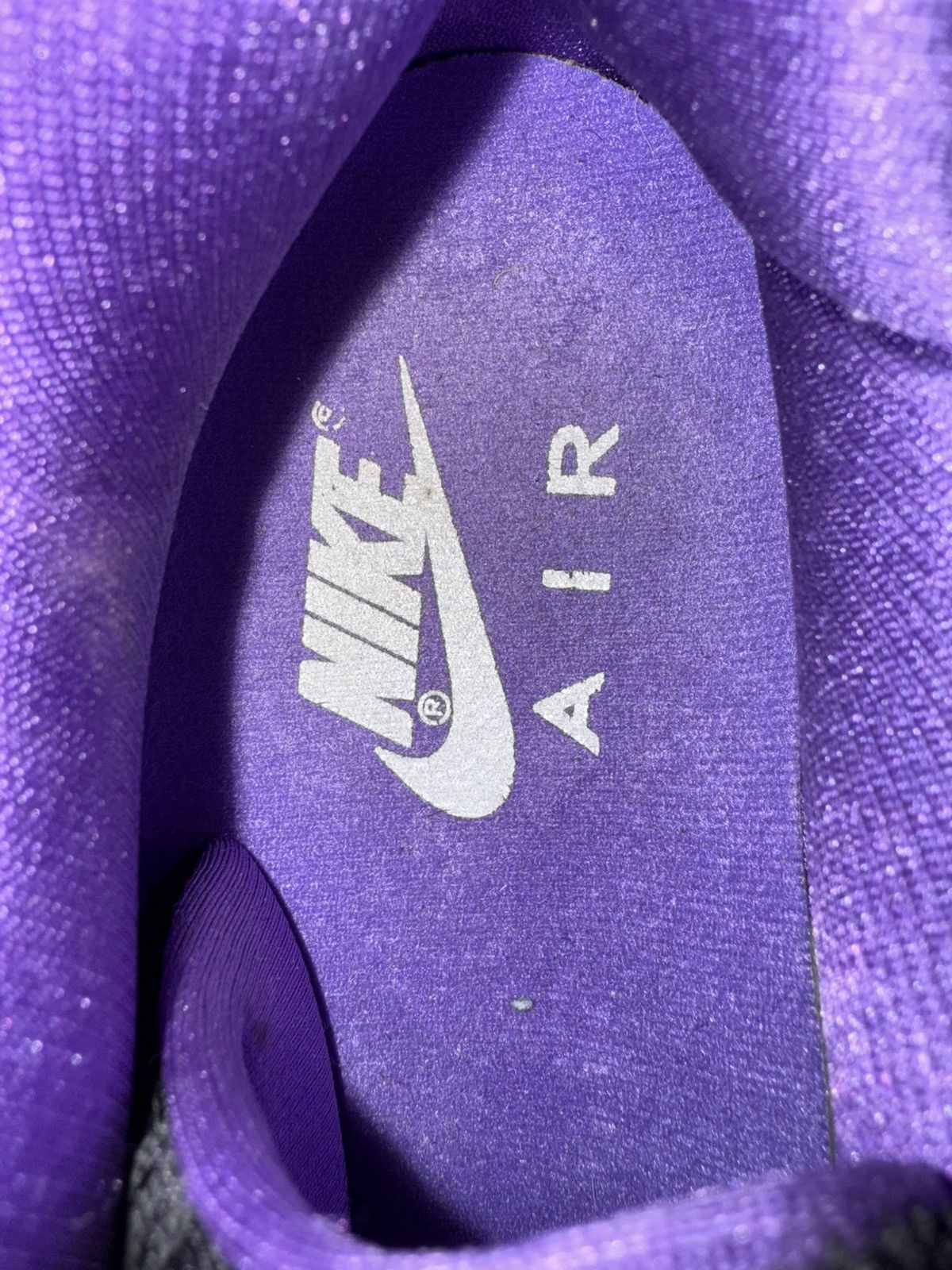 Nike Nike airmax 1 size 9 white & purple Size US 9 / EU 42 - 4 Thumbnail