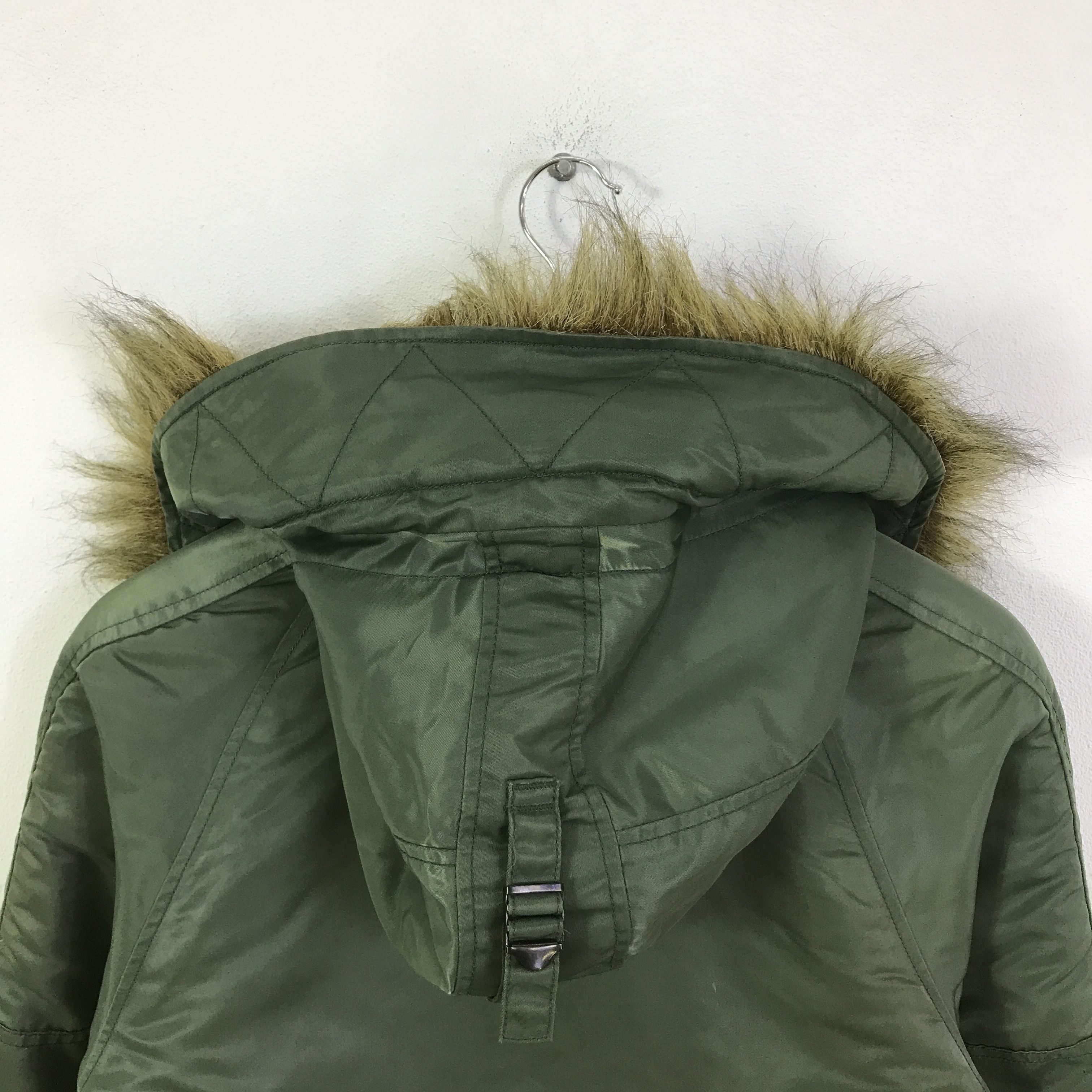 Japanese Brand Rna fur hoodie winter jacket K113B15 Size US M / EU 48-50 / 2 - 3 Thumbnail
