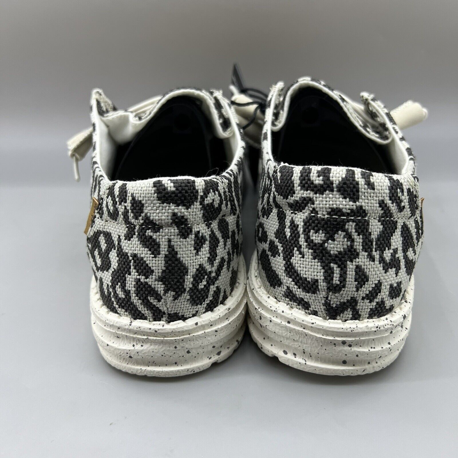 Other Hey Dude Wendy Woven Cheetah Women Size 9 Gray Slip On Size US 9 / IT 39 - 4 Thumbnail