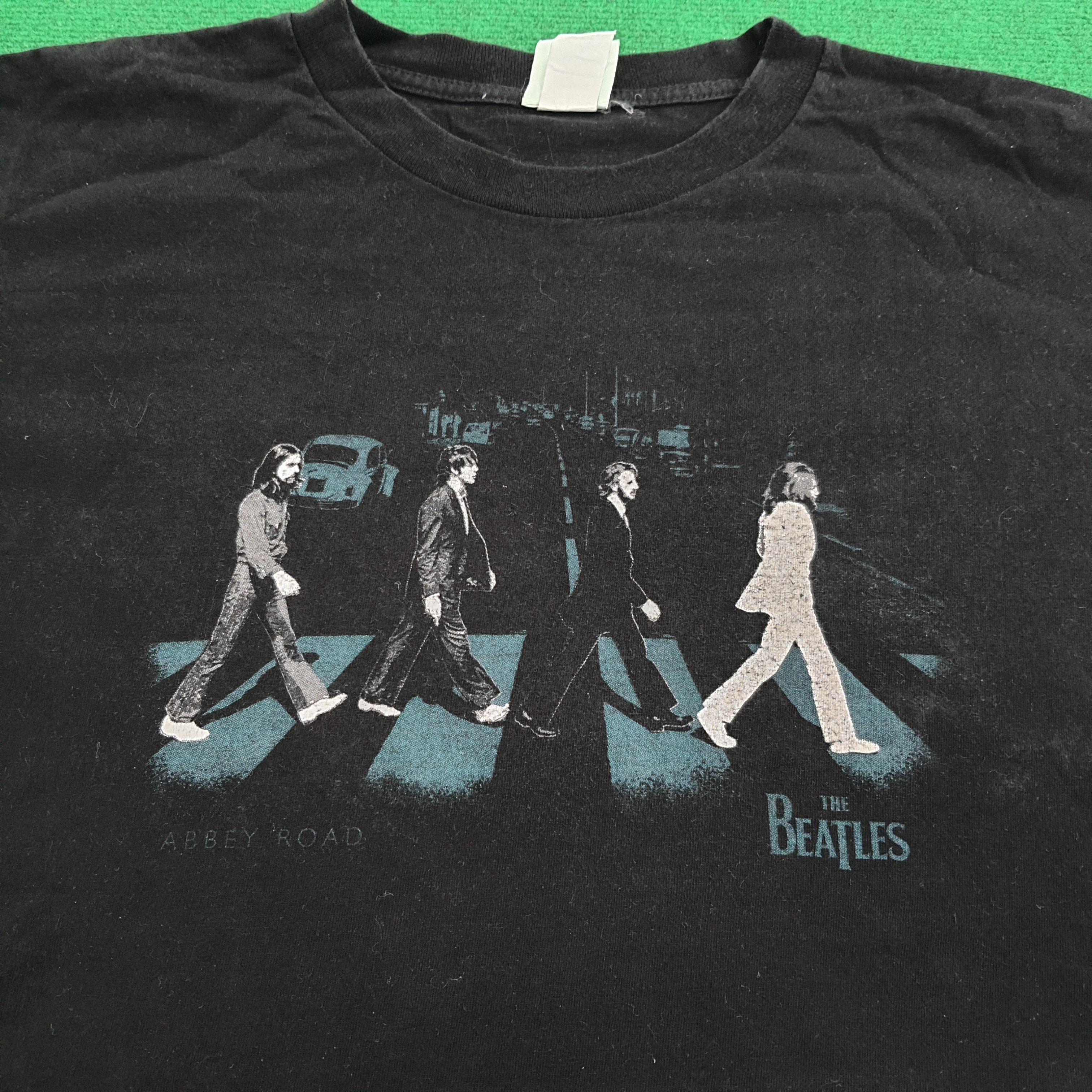 Band Tees The Beatles British Band T-shirt Size US XXL / EU 58 / 5 - 2 Thumbnail