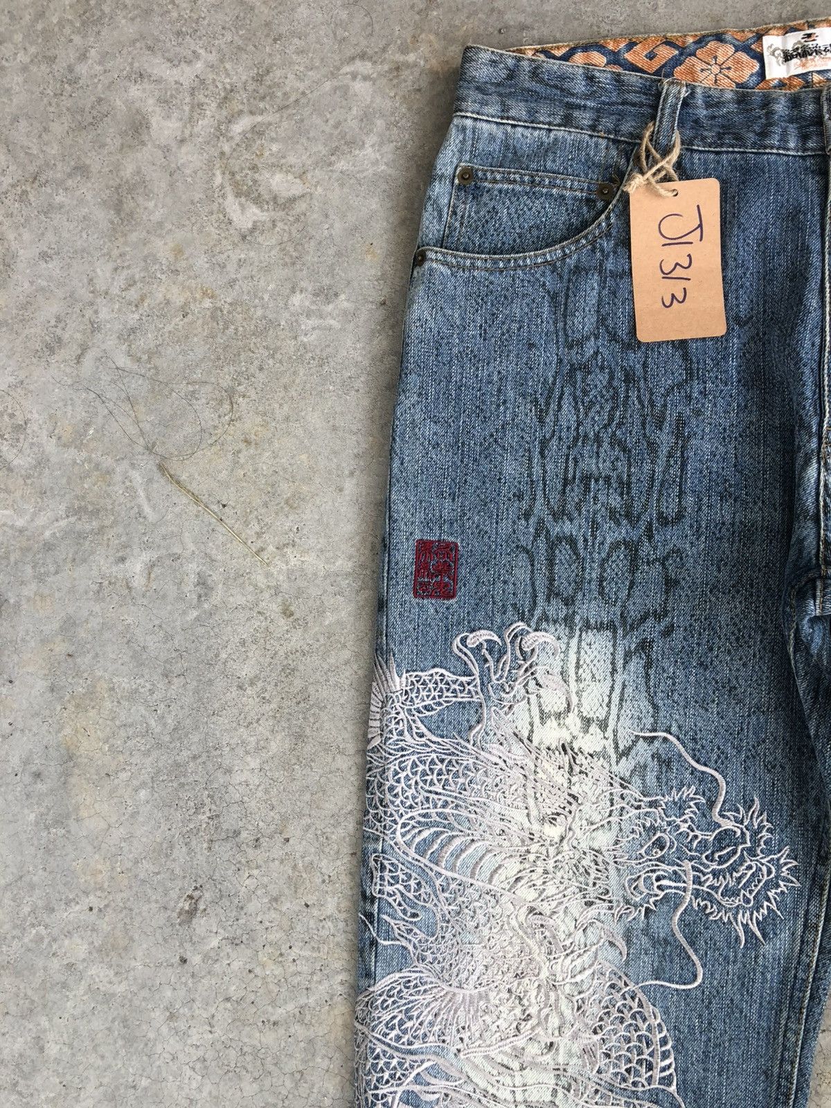 Karakuri Tamashii Karakuri Tamashii Embroidered Snake Skin Distressed Size US 32 / EU 48 - 4 Thumbnail
