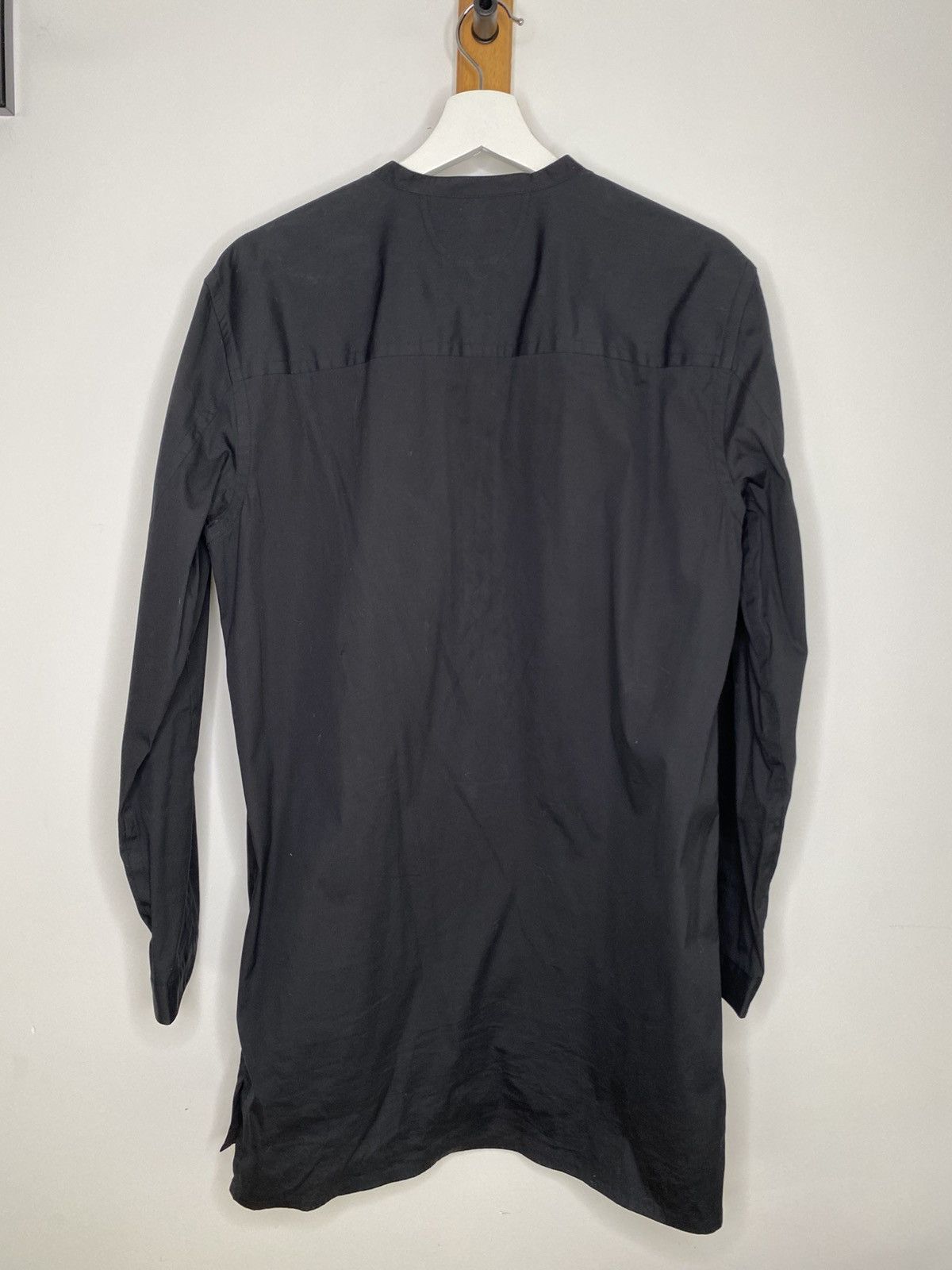 Helmut Lang Helmut Lang long line button up Size US S / EU 44-46 / 1 - 3 Thumbnail