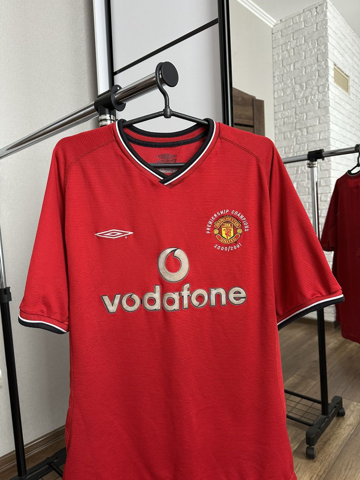 Umbro 2000/2001 Umbro Manchester United Vintage Soccer Jersey Tee Size US XL / EU 56 / 4 - 5 Thumbnail