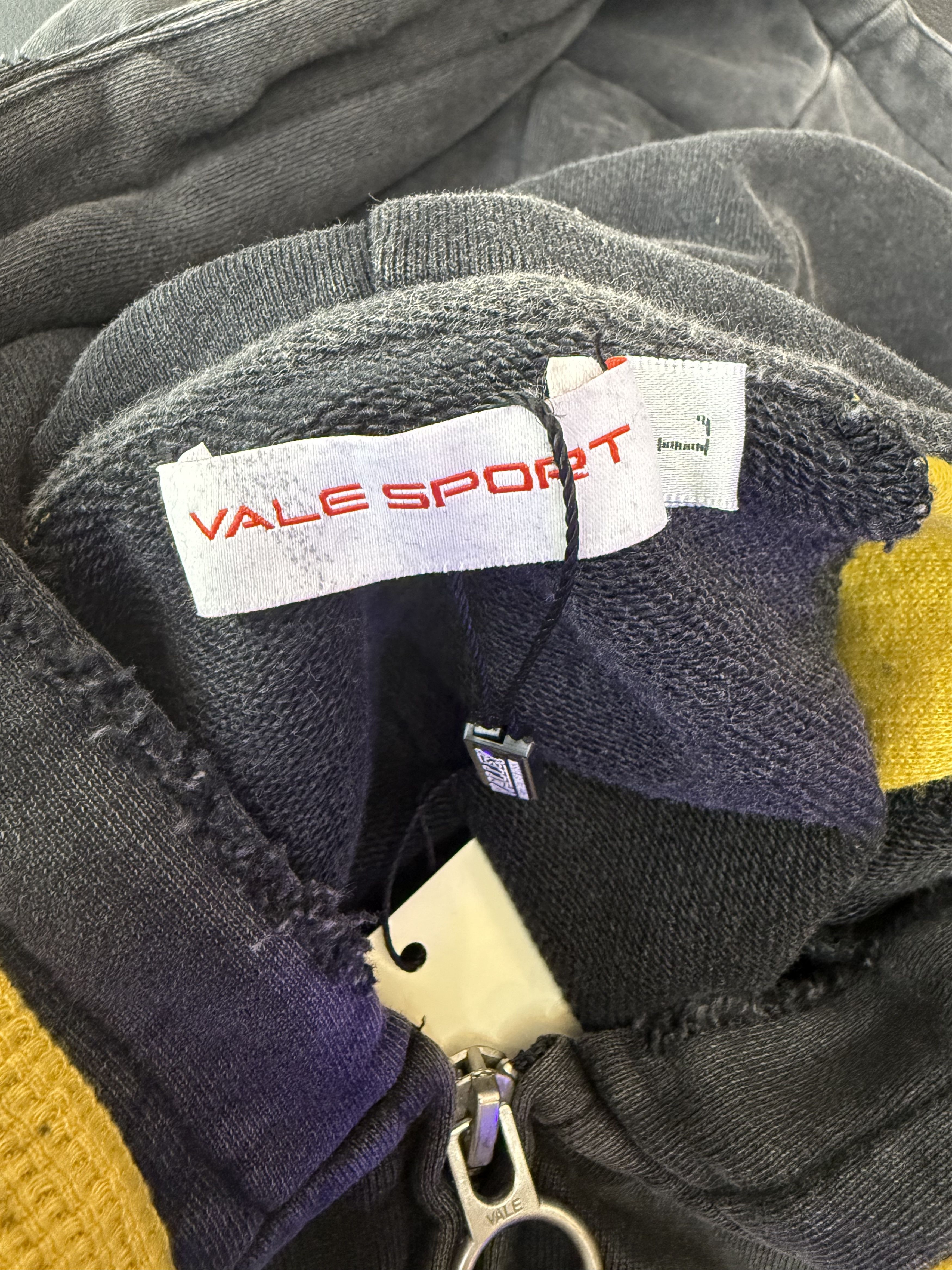 Vale Vale Forever "Khalifa" Zip Up Size US M / EU 48-50 / 2 - 4 Thumbnail