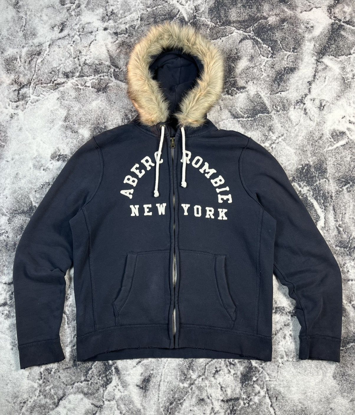 Abercrombie & Fitch Abercrombie & Fitch Fur Hood Zip Hoodie Navy XXL Size US XXL / EU 58 / 5 - 1 Thumbnail