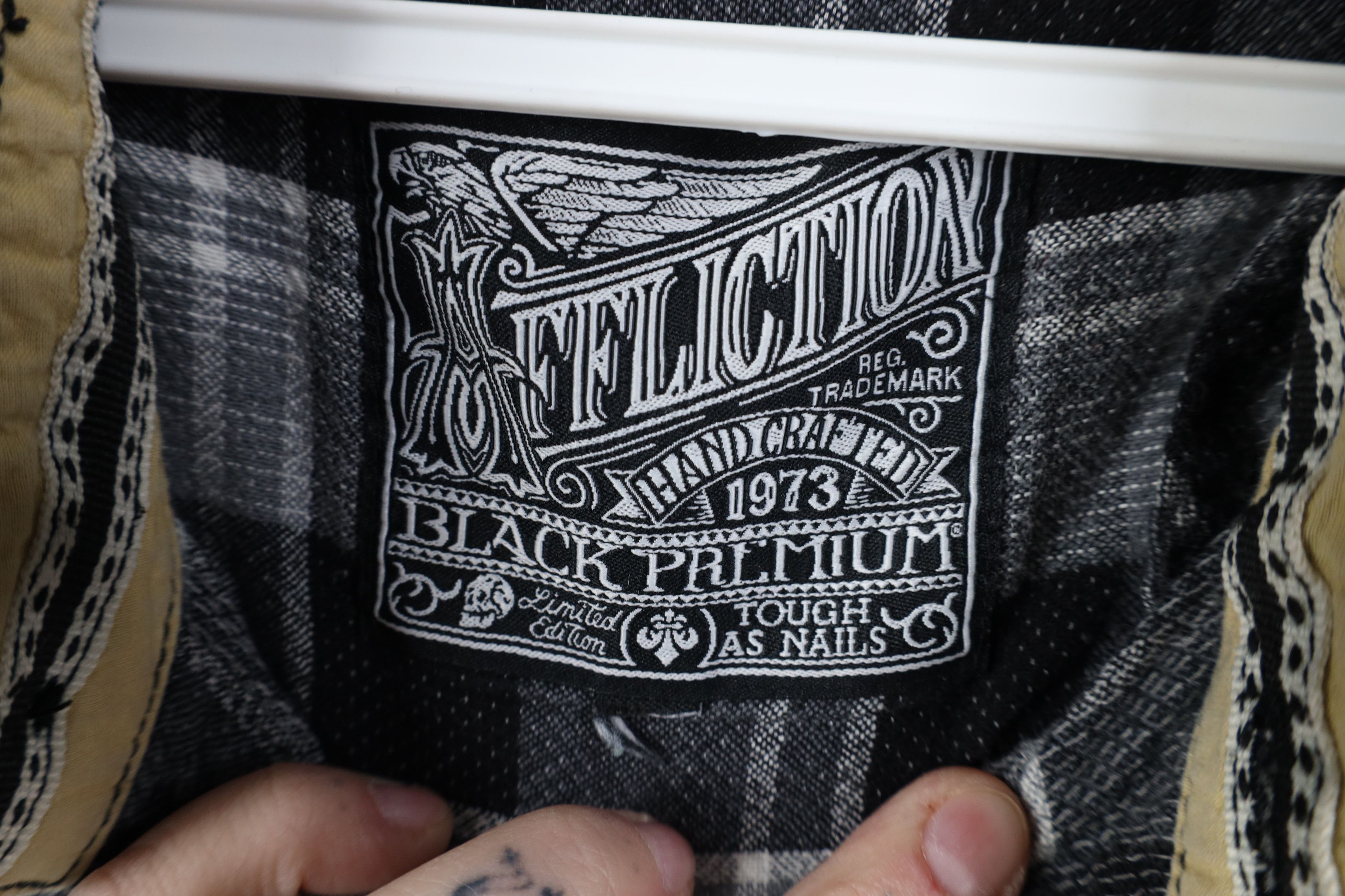 Affliction Affliction Limited Edition UFC MMA Flannel Button Shirt Size US XL / EU 56 / 4 - 9 Thumbnail
