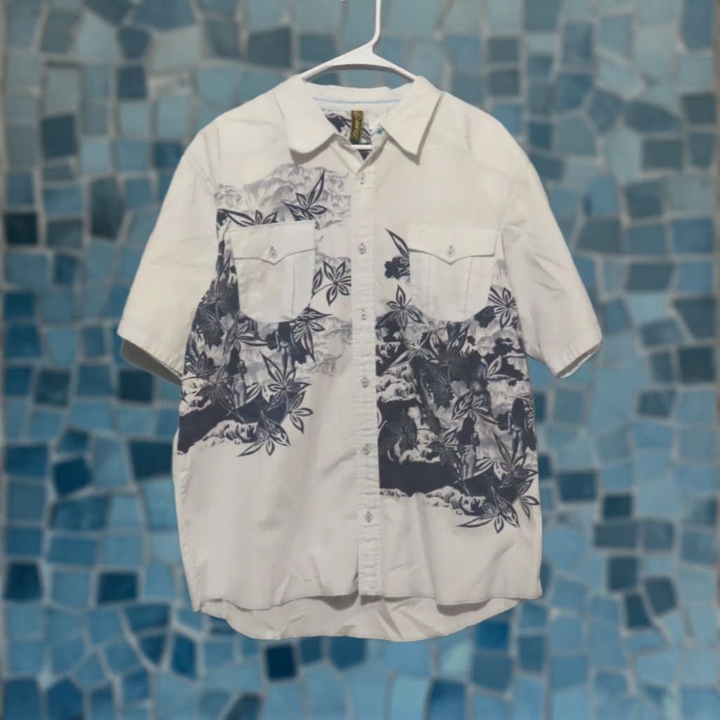 REEF Reef XL Blue Floral Button-Up Hawaiian Casual Shirt Boys? Size US XL / EU 56 / 4 - 1 Thumbnail