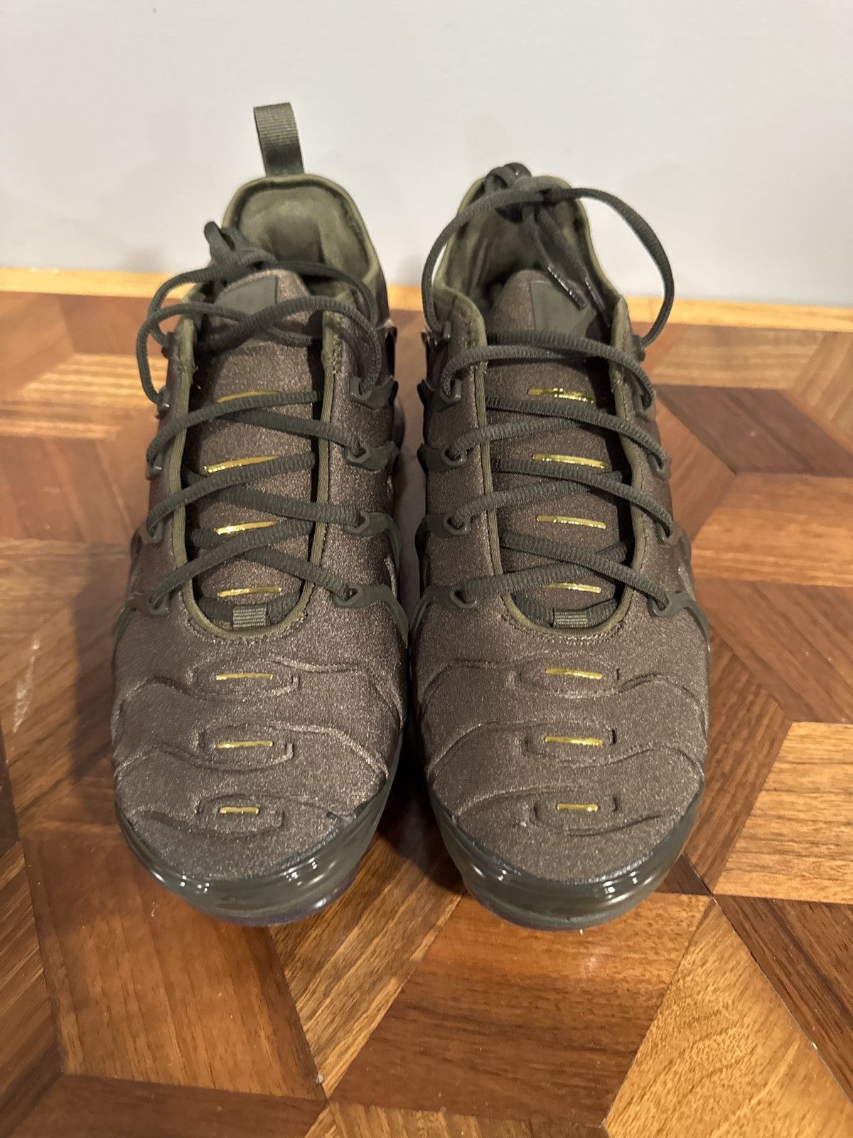 Nike air vapormax plus Size US 9.5 / EU 42-43 - 5 Thumbnail
