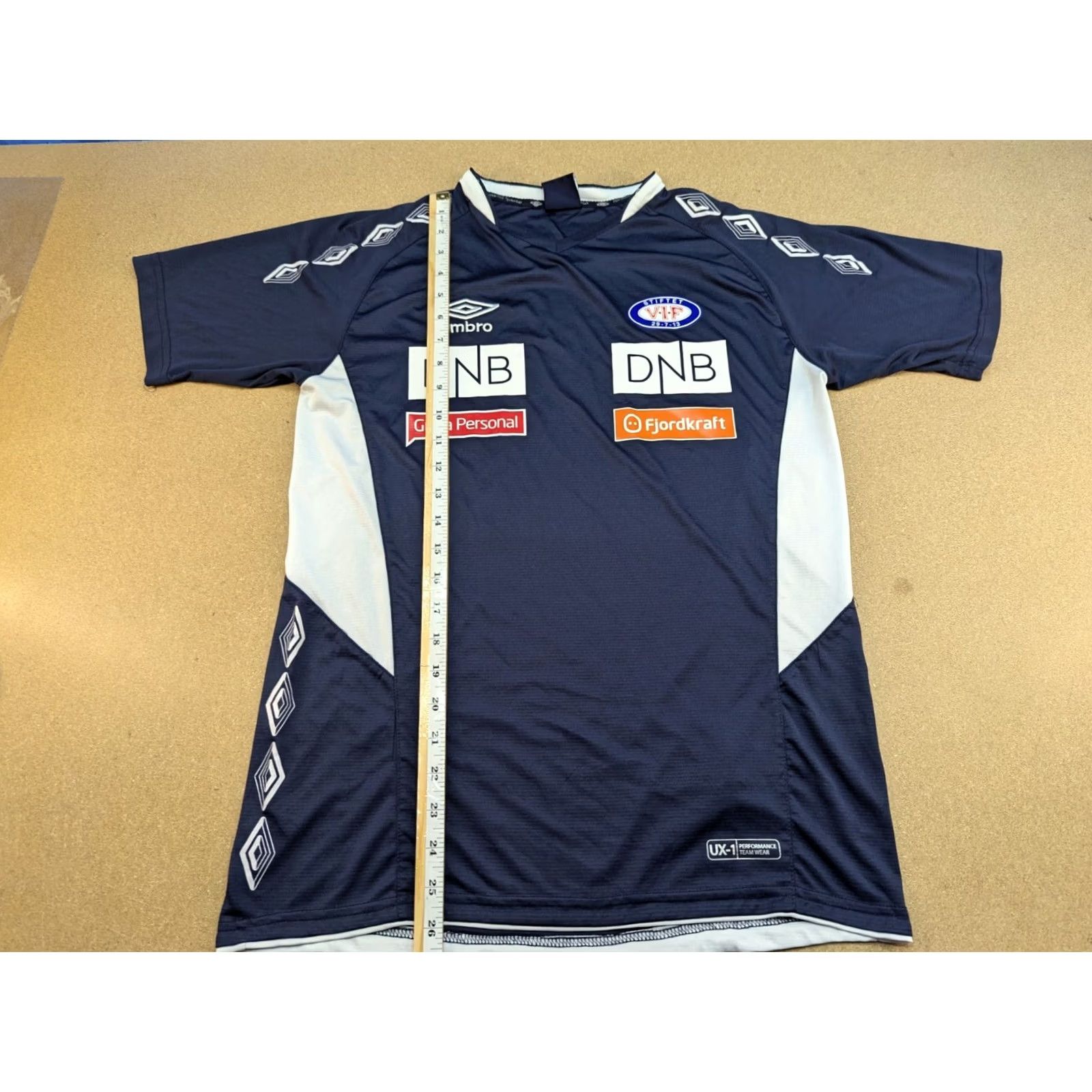 Adidas Umbro VIF Valerenga Oslo Norway Jersey Football Mens Size M Training Size US M / EU 48-50 / 2 - 5 Thumbnail
