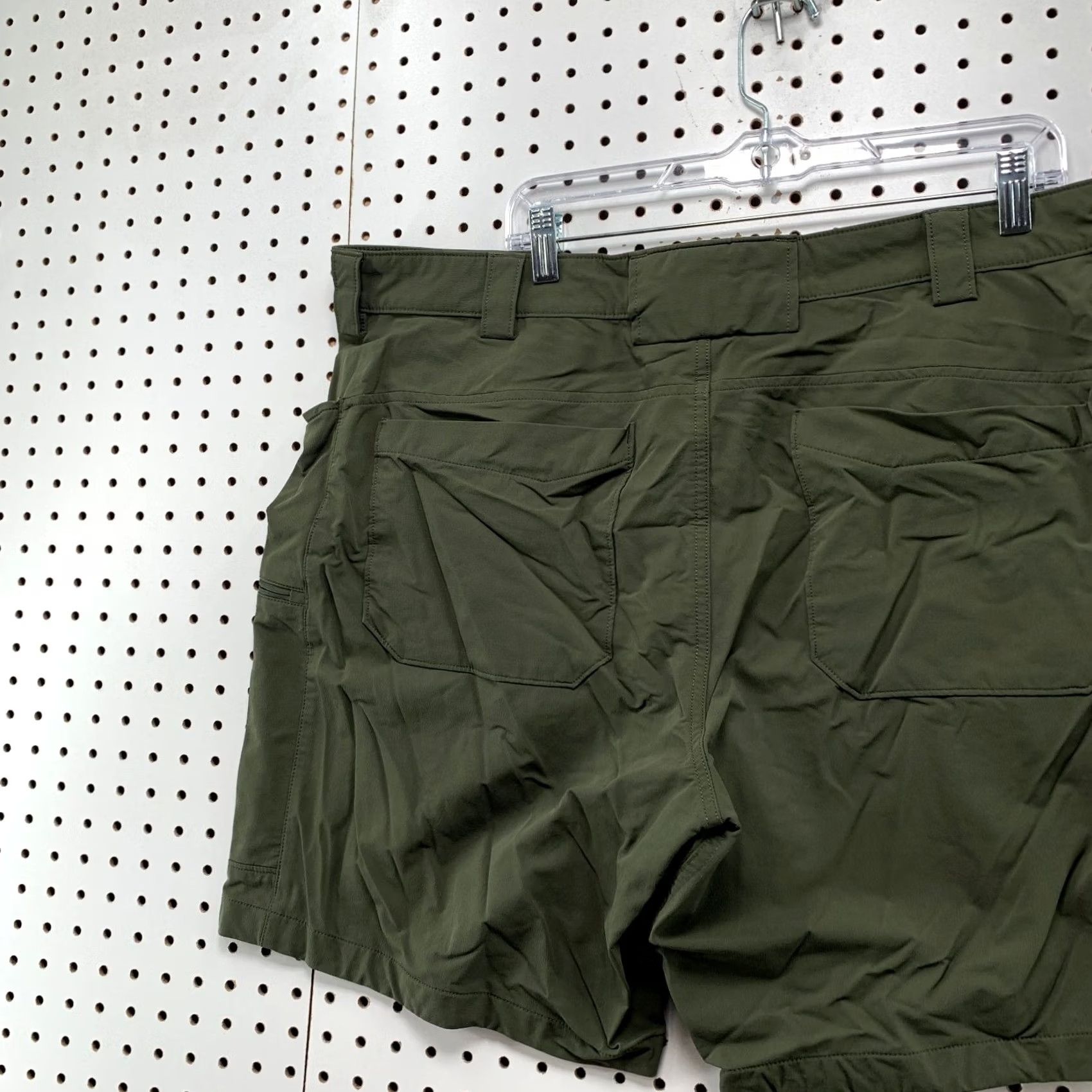 Vintage Duluth Hiking Cargo Shorts 42 Green Outdoor Stretch Casual Cargo Pocket Men 42 Regular Green Summer Fall 90s? Size US 42 / EU 58 - 7 Thumbnail