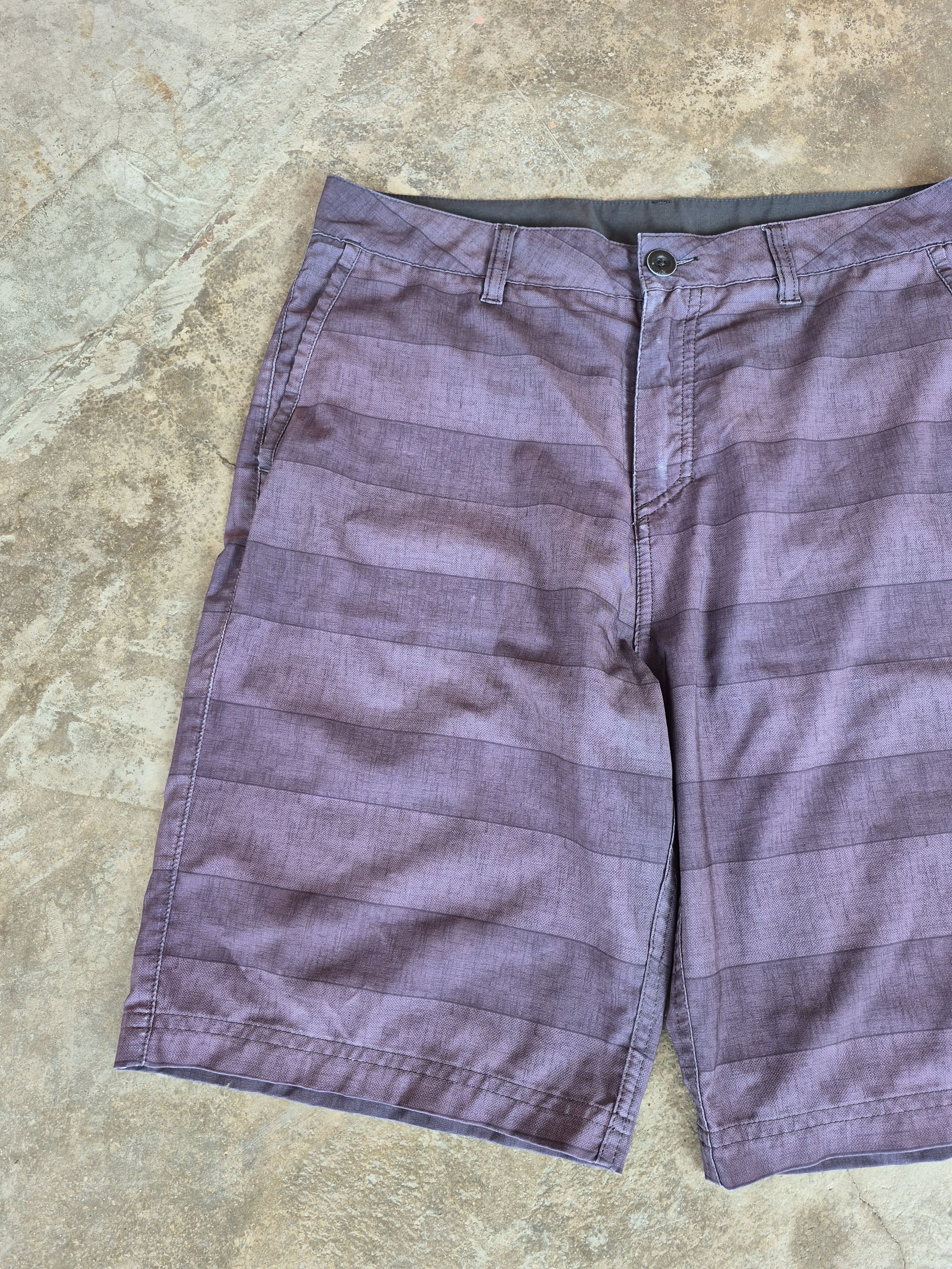 Quiksilver 🔥 Quiksilver Stripes Beach Shorts Surf Skate Size US 34 / EU 50 - 4 Thumbnail