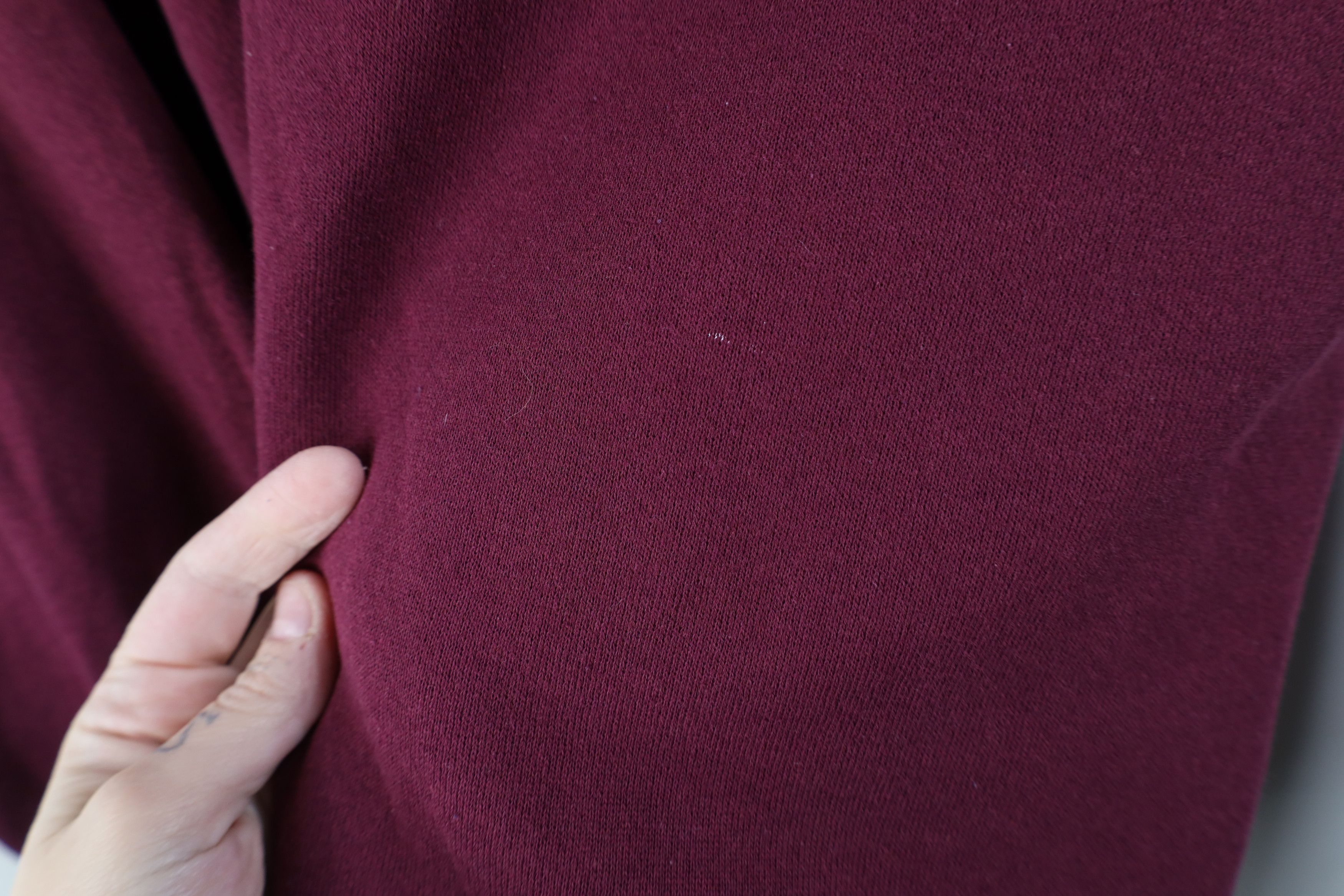 Vintage Vintage 90s Streetwear Crewneck Sweatshirt Burgundy USA Size US XL / EU 56 / 4 - 5 Thumbnail