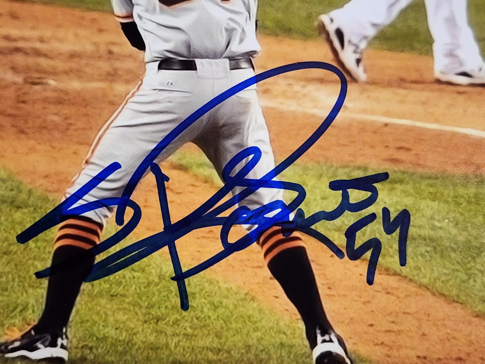 Unknown London Buster Posey & Sergio Romo Signed Giants World Series 8x10 Size ONE SIZE - 3 Thumbnail