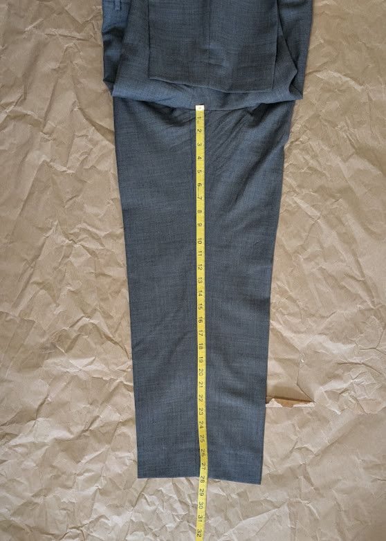 Austin Reed Austin Reed men's grey flat front 100% wool dress trousers Size US 34 / EU 50 - 3 Thumbnail