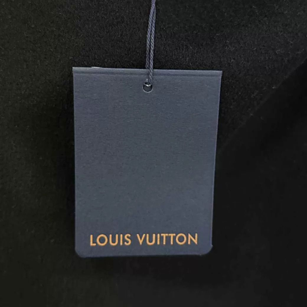 Louis Vuitton LV Monogram Lined Wool Cape Size 32 New w/ Tags Size XXS / US 00 / IT 34 - 8 Thumbnail