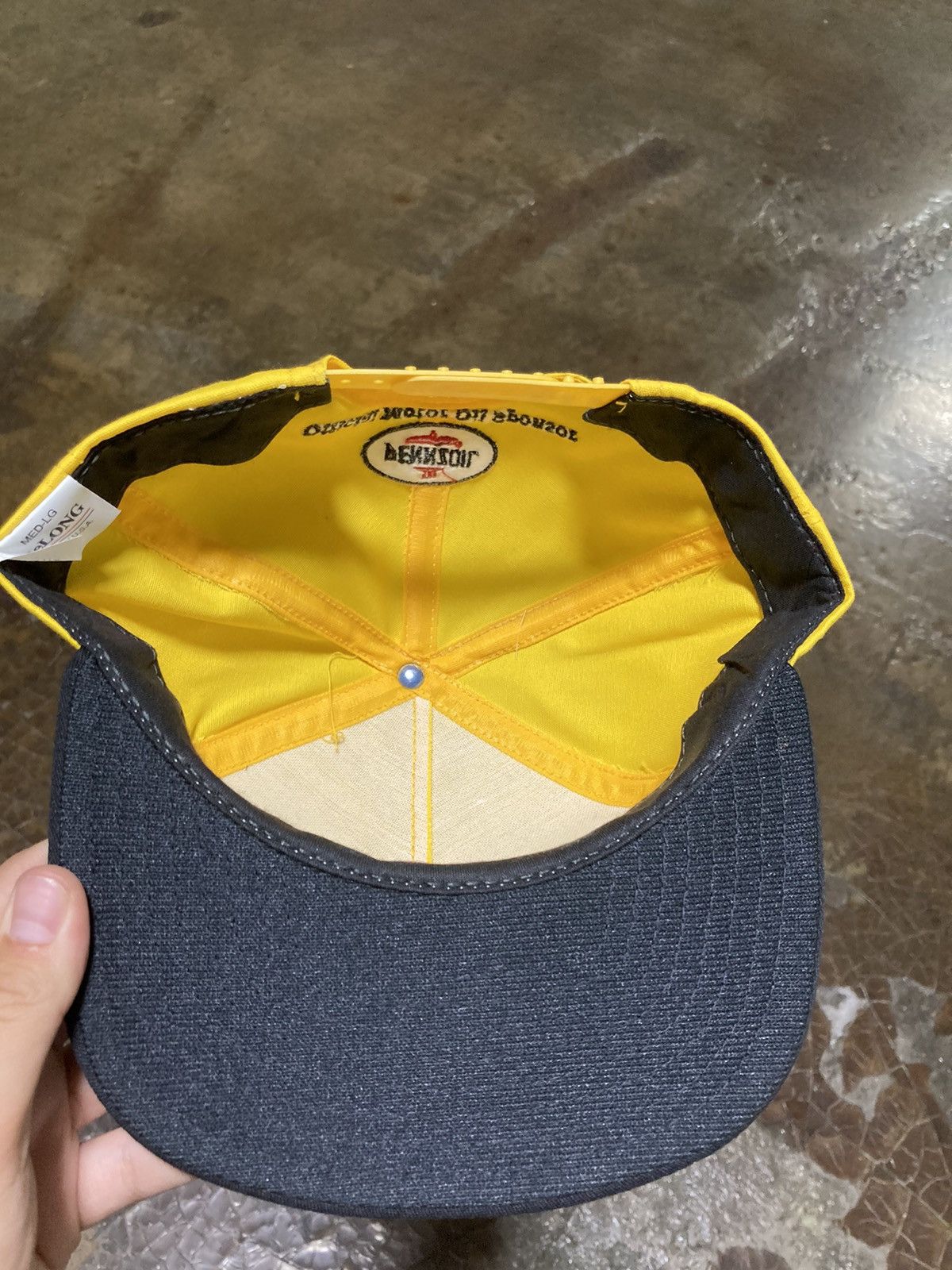 NASCAR × Vintage Vintage 90s Brickyard 400 1995 Racing Snapback Hat Yellow Size ONE SIZE - 4 Thumbnail