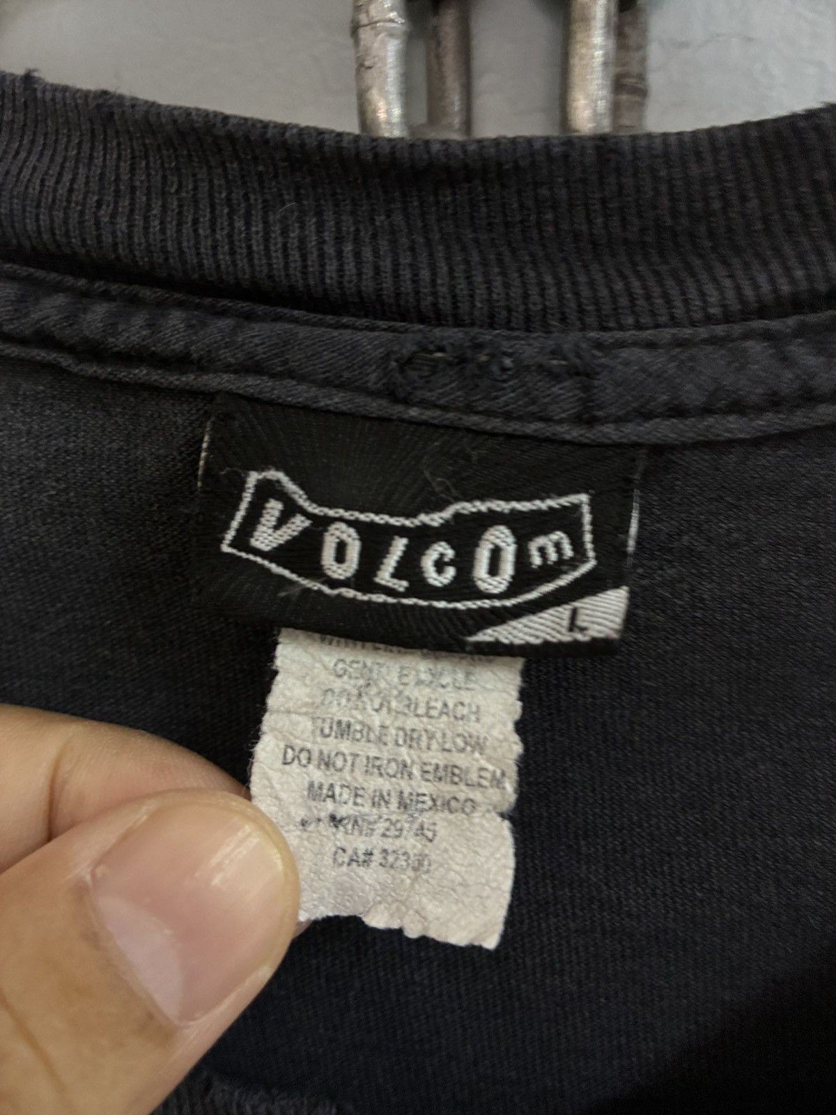 Volcom Vintage Y2K Volcom Sea Stoned streetwear t shirt Size US L / EU 52-54 / 3 - 6 Thumbnail